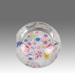 Presse-papier décoratif en verre français « Lattice » en édition limitée, signé Baccarat