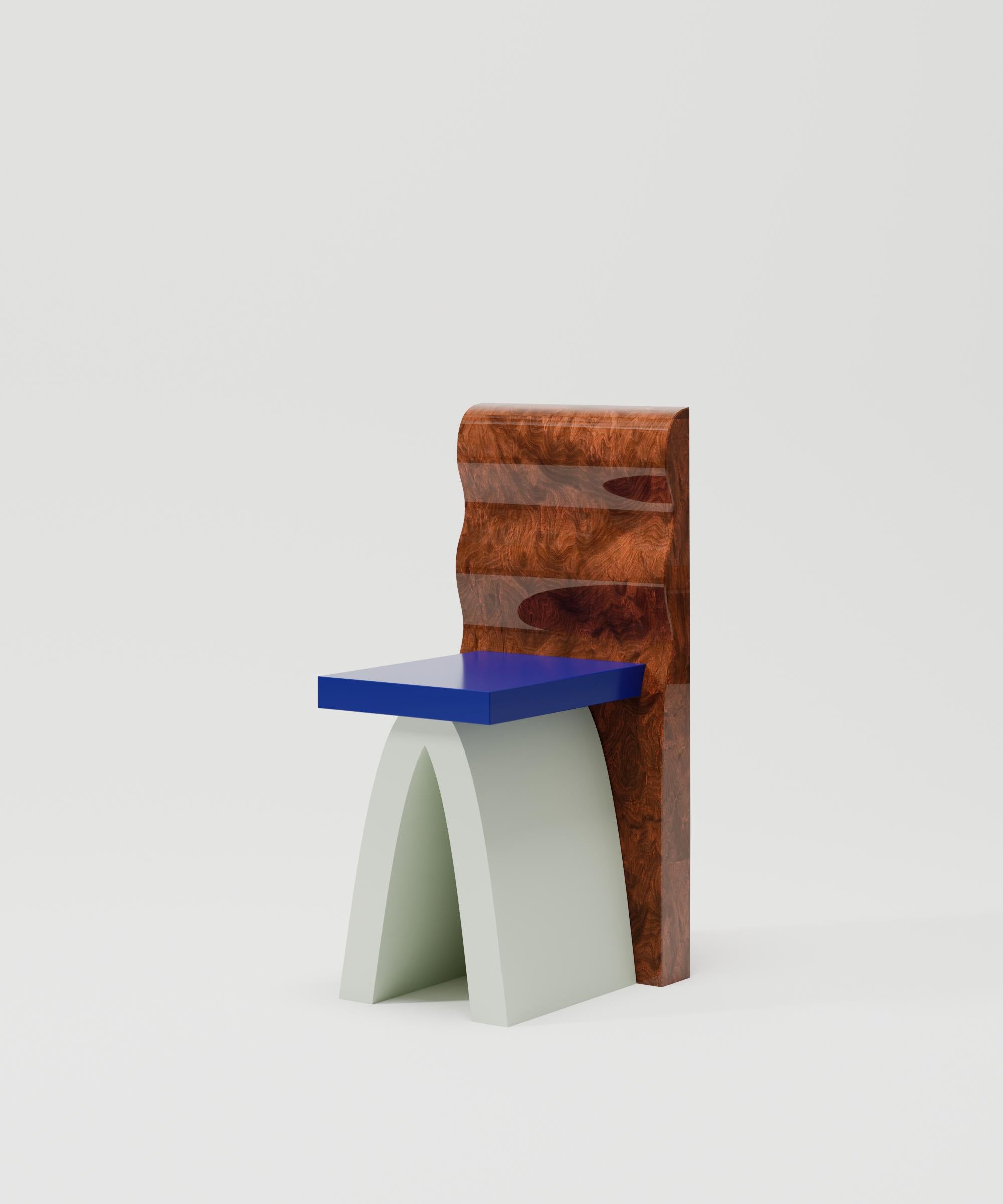 Cette chaise fait partie de la collection 