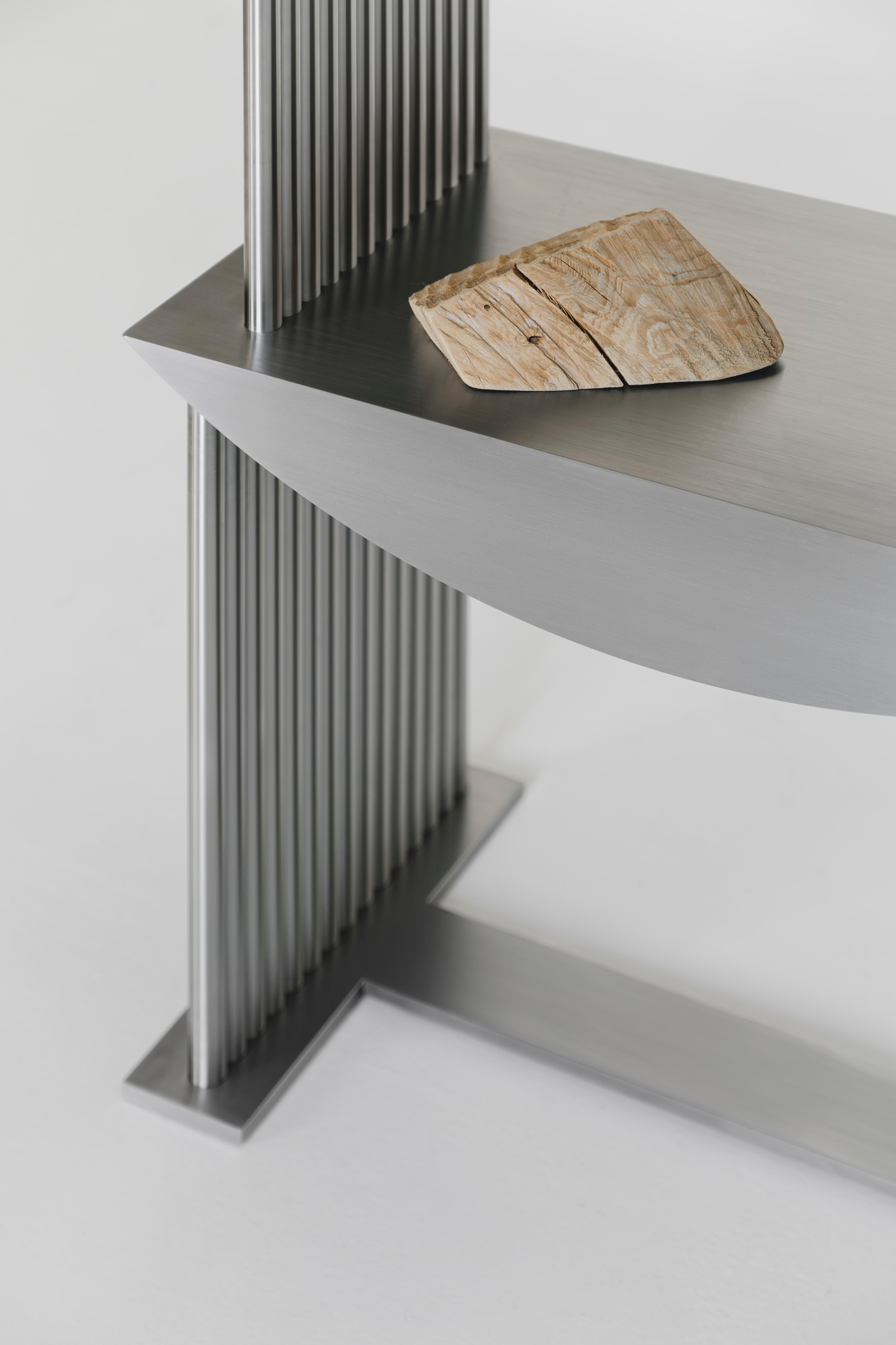 Limited Edition Etagere Standing Shelf in Stainless Steel by sashaxsasha In New Condition For Sale In Geneve, CH