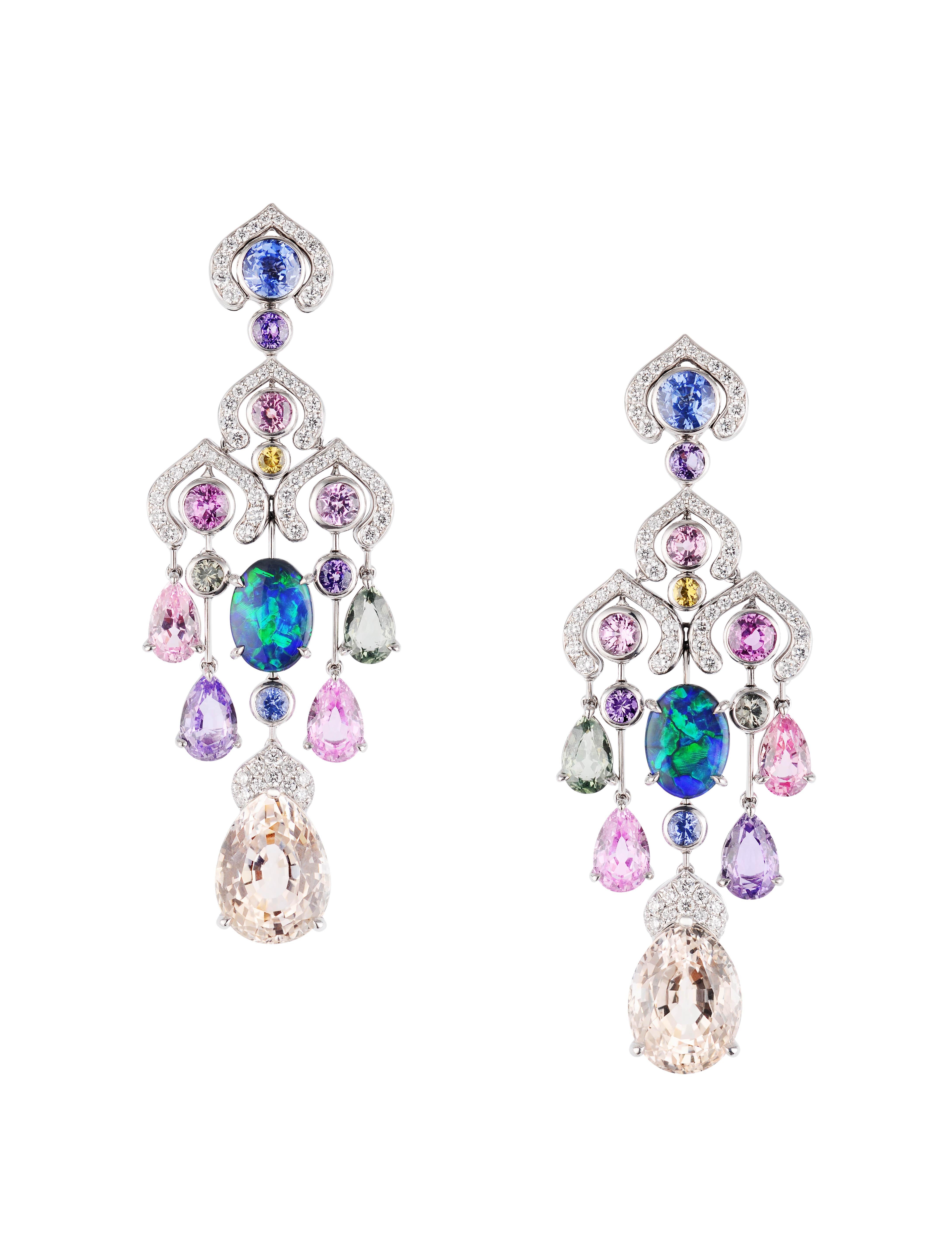 Belle Époque Limited Edition Fabergé Délices D’Été Diamonds and Pear Shape Sapphires Necklace For Sale