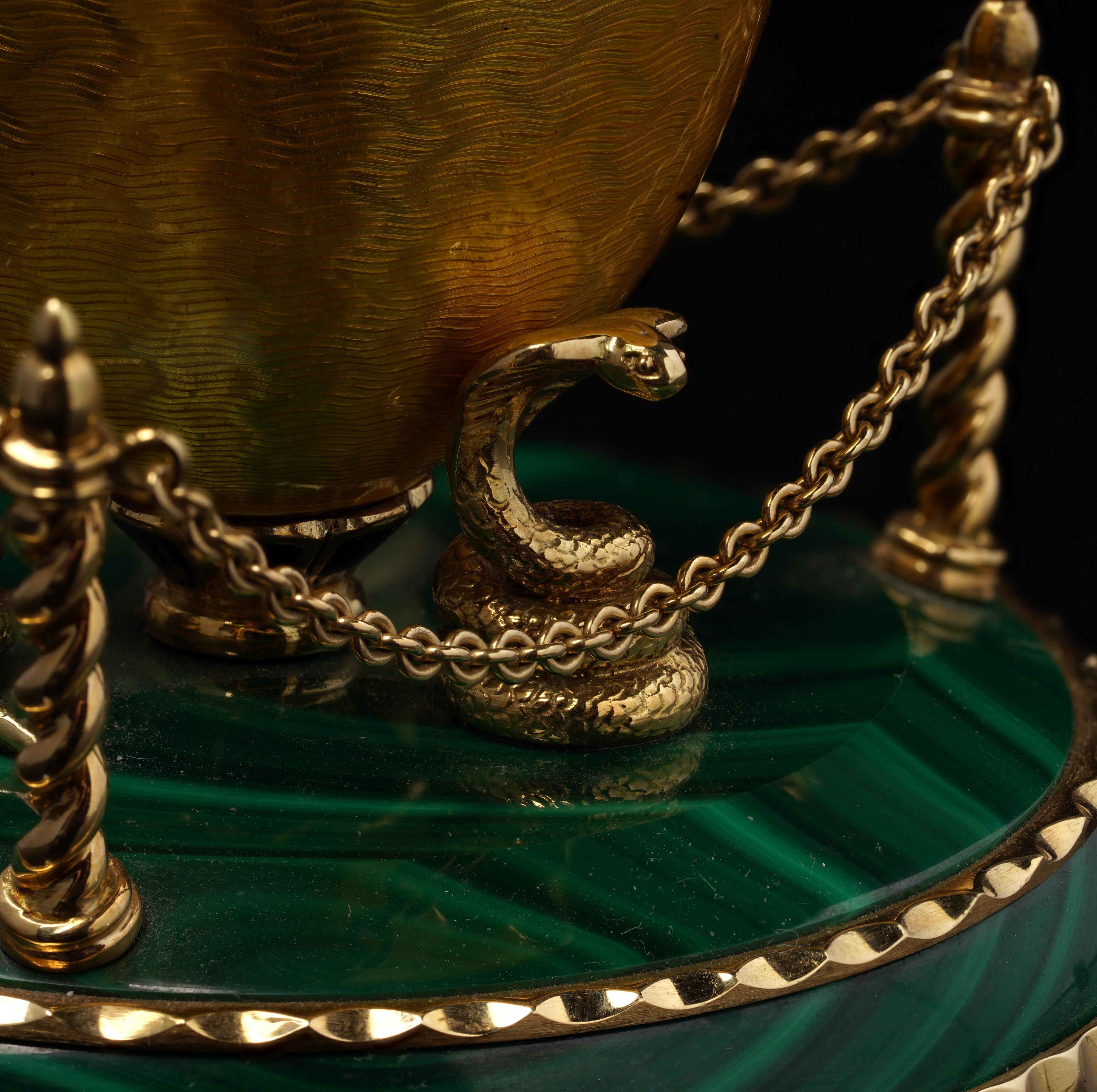 Limited Edition Fabergé Egg by Victor Mayer – No. 3 of 25 en venta 6