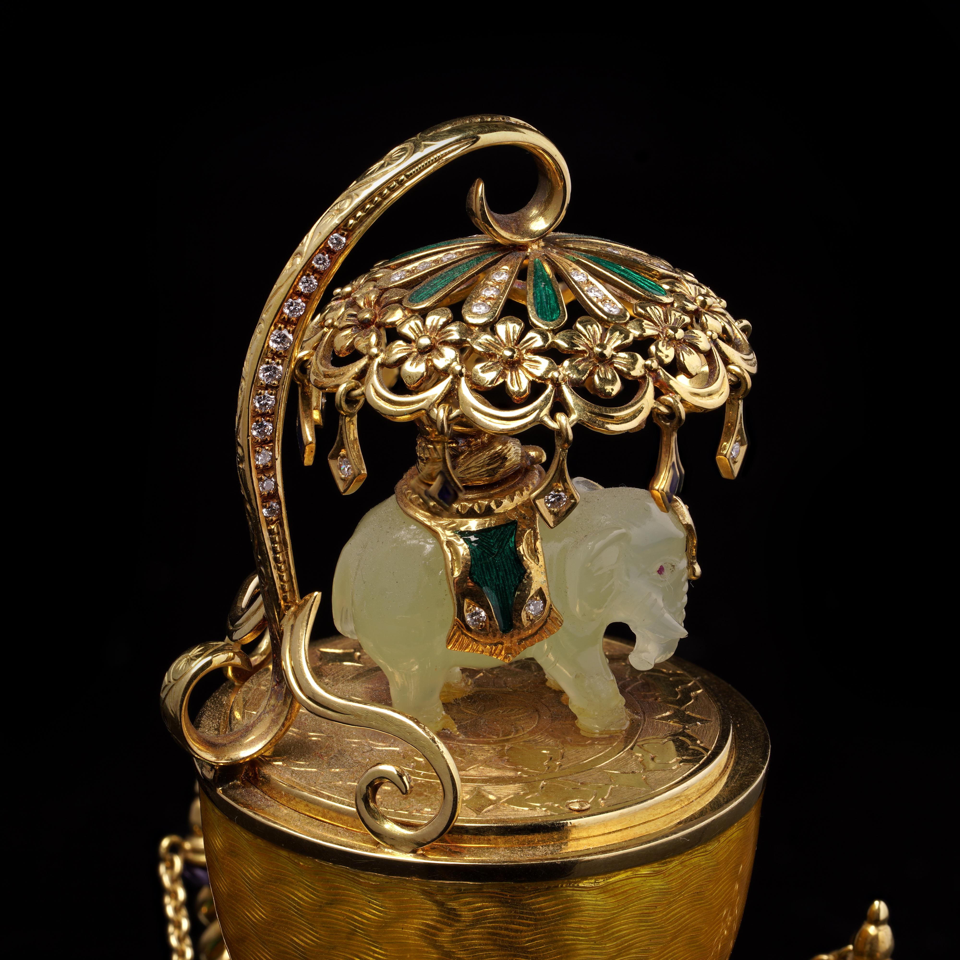 Limited Edition Fabergé Egg by Victor Mayer – No. 3 of 25 en venta 7