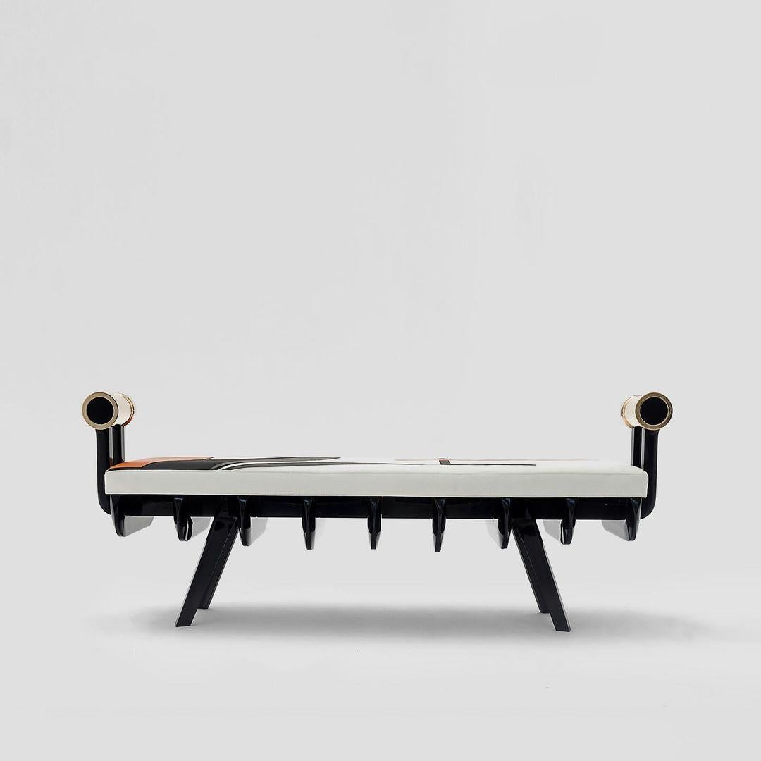 Gor bench by Arturo Verástegui
Limited Edition of 10
Dimensions: D 40 x W 120 x H 40 cm
Materials: wood, leather, bronze.

Bench made of lacquered polished wood with bronce handles, seating in leather following design by international renowned