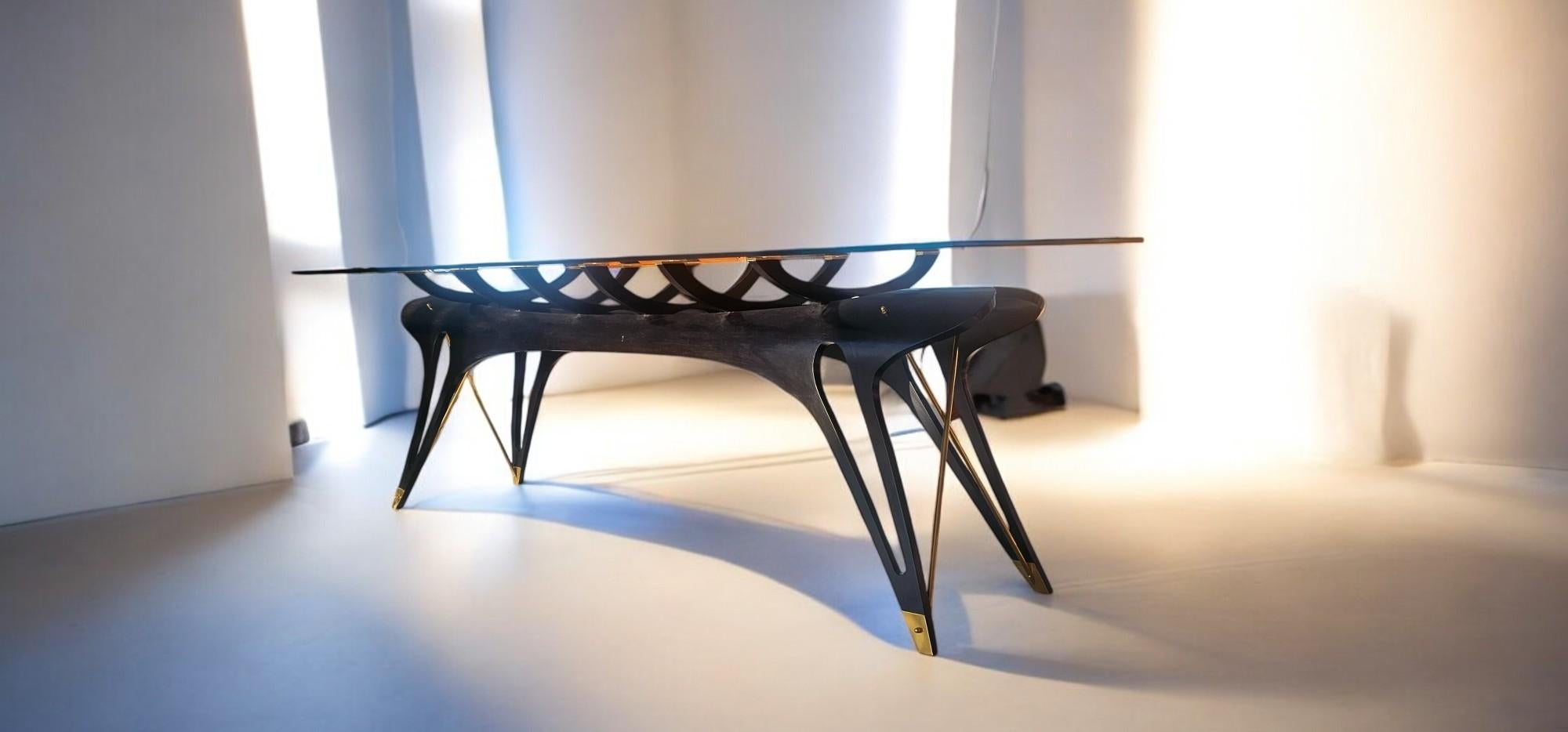 Table de table de table noire représentative italienne fabriquée à la main en édition limitée, 2024 en vente 8