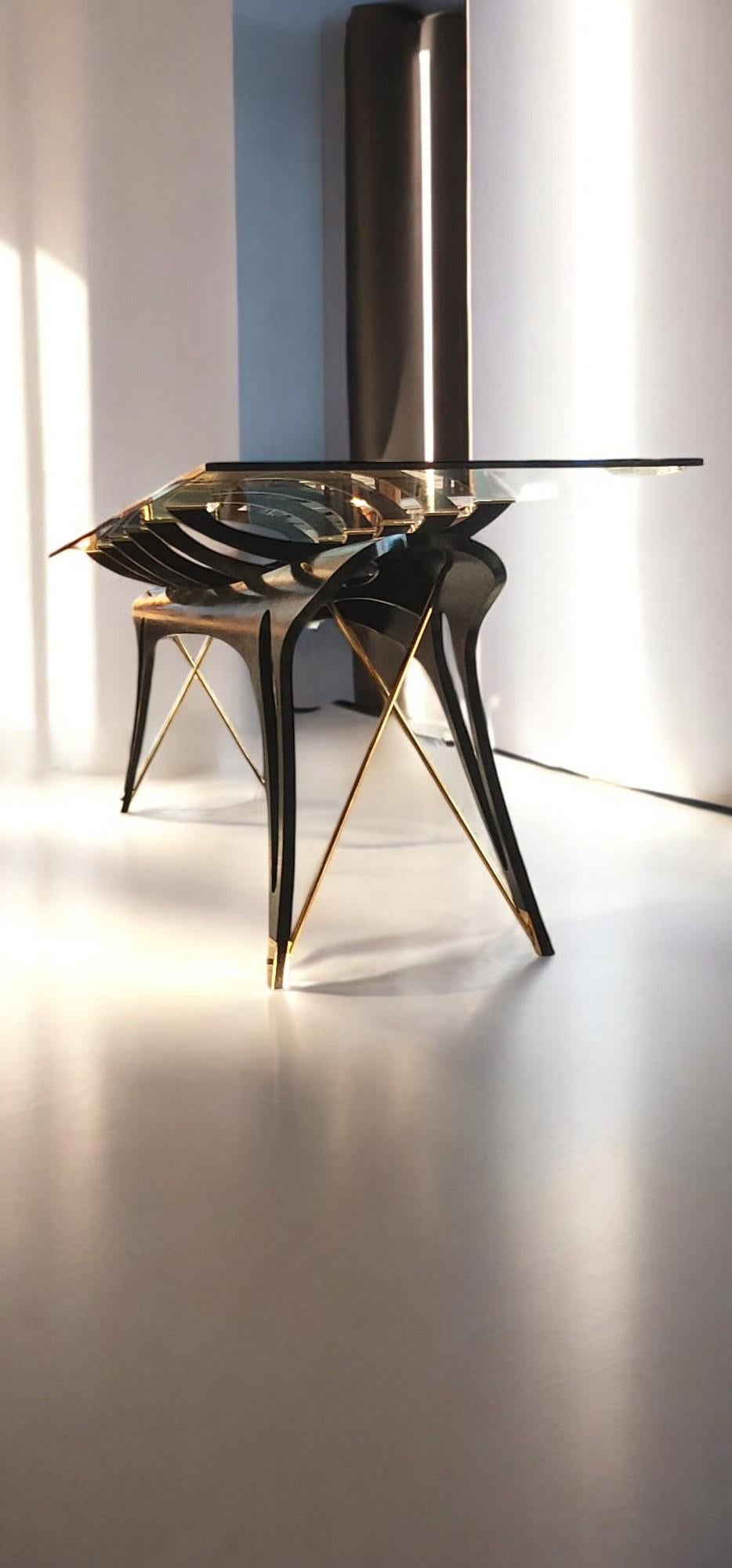 Table de table de table noire représentative italienne fabriquée à la main en édition limitée, 2024 en vente 13