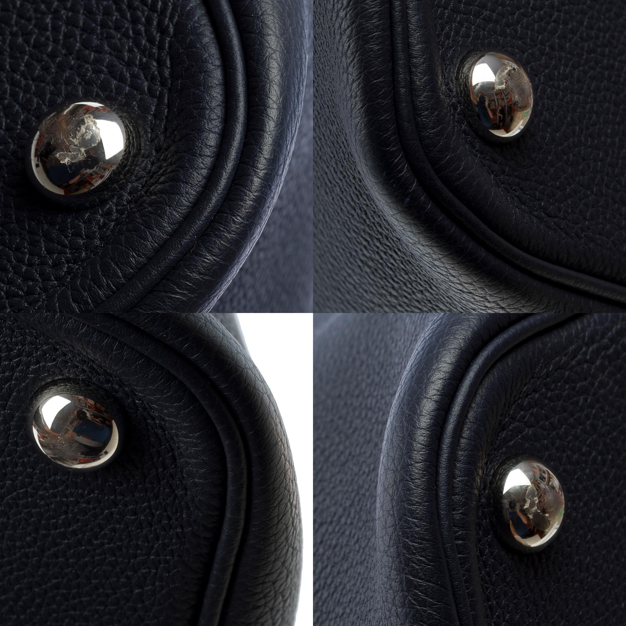 Limited edition Hermes Bolide 45 Shark handbag in bleu nuit Togo leather, PHW For Sale 6