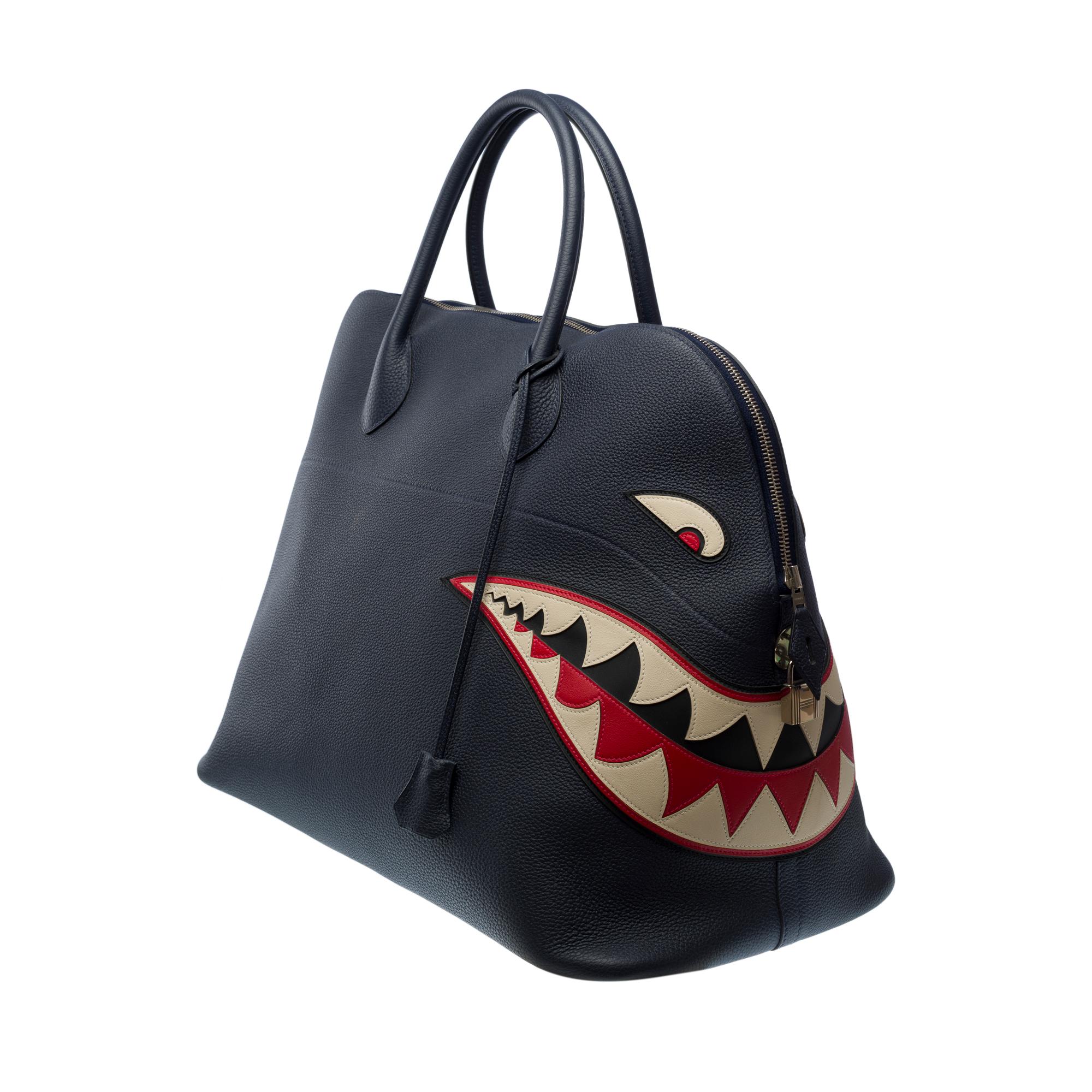 Women's Limited edition Hermes Bolide 45 Shark handbag in bleu nuit Togo leather, PHW For Sale