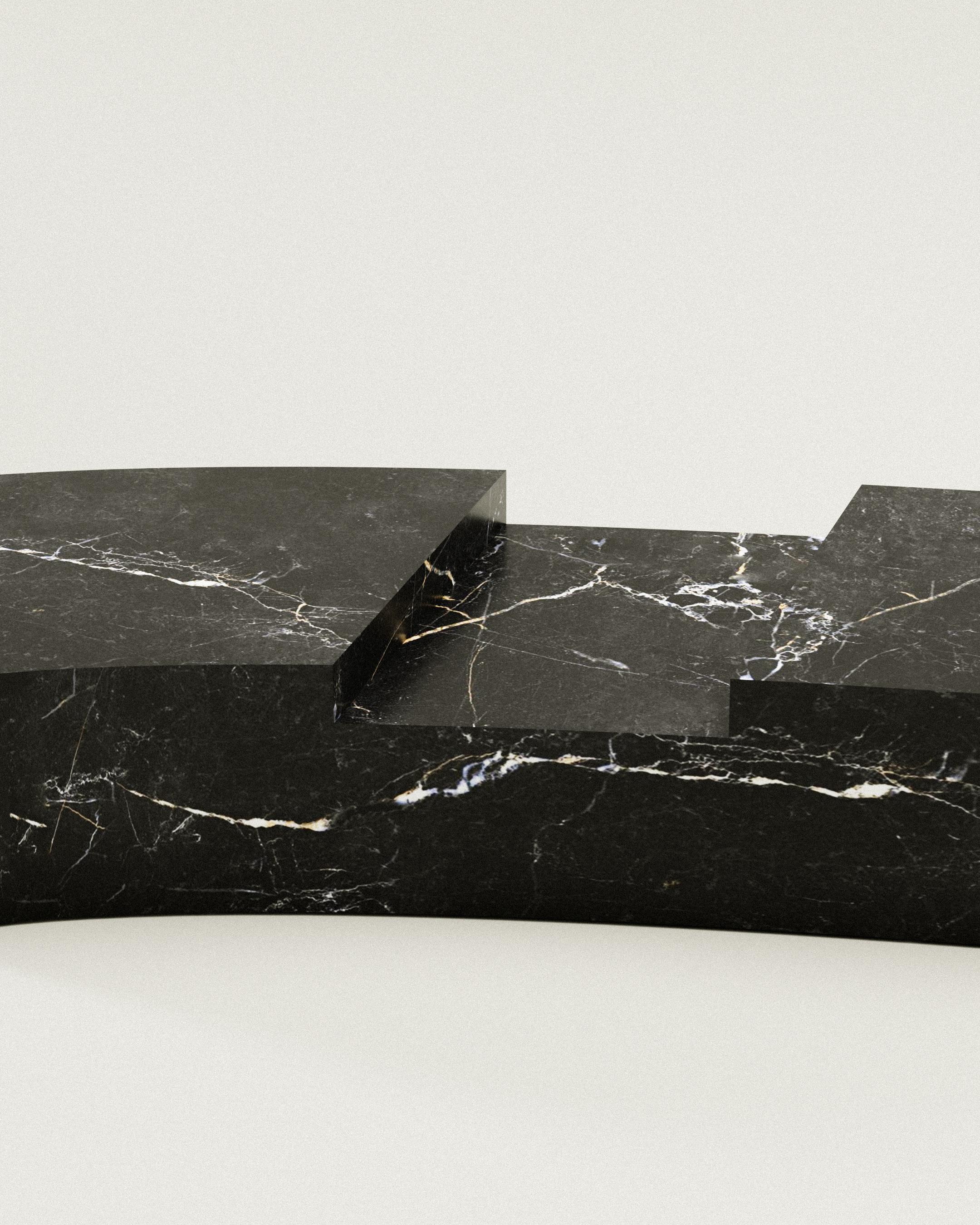 Mesa de centro Kufe de edición limitada en mármol negro de Justus Knut Schomann Alemán en venta