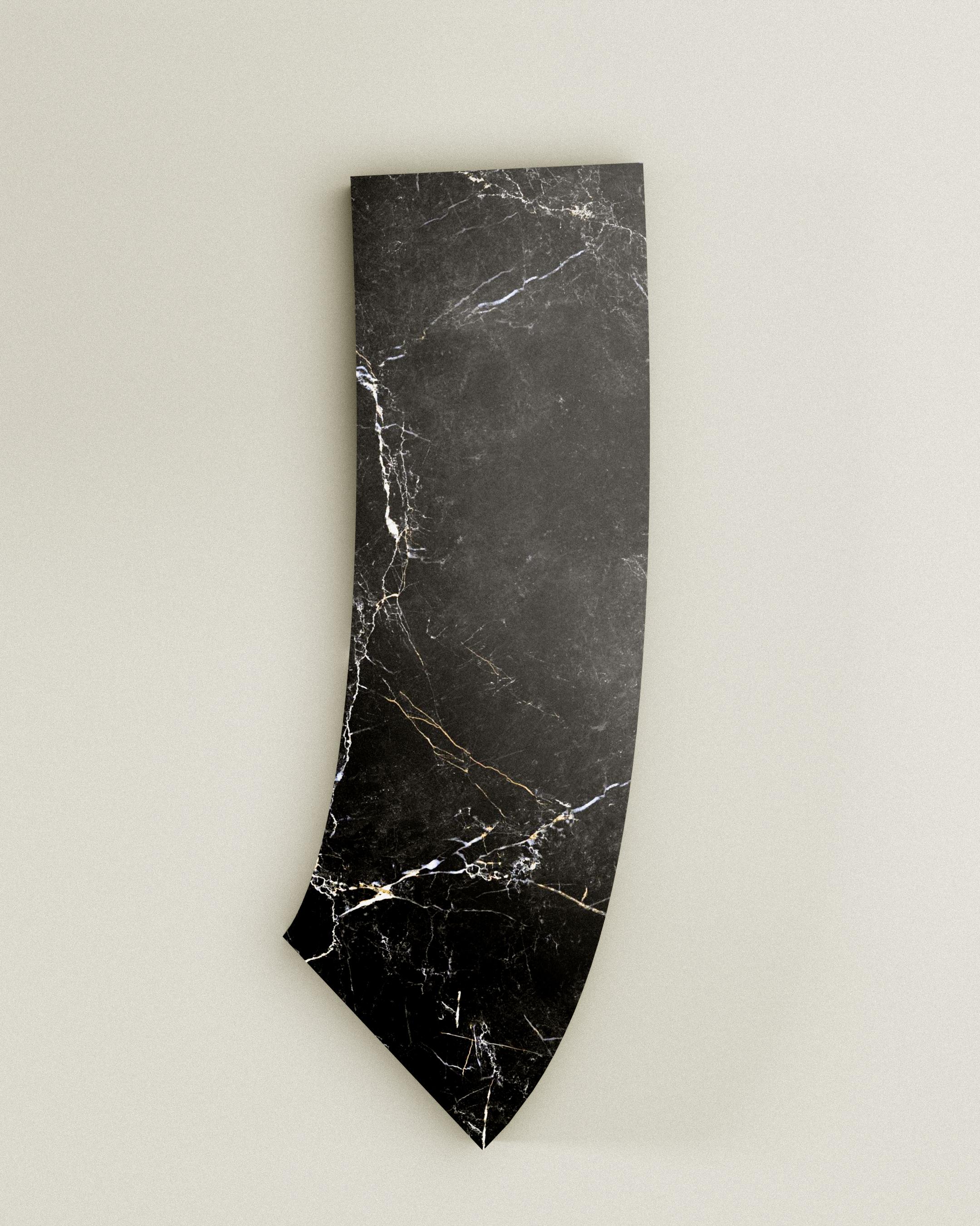 Mesa de centro Kufe de edición limitada en mármol negro de Justus Knut Schomann Otro en venta
