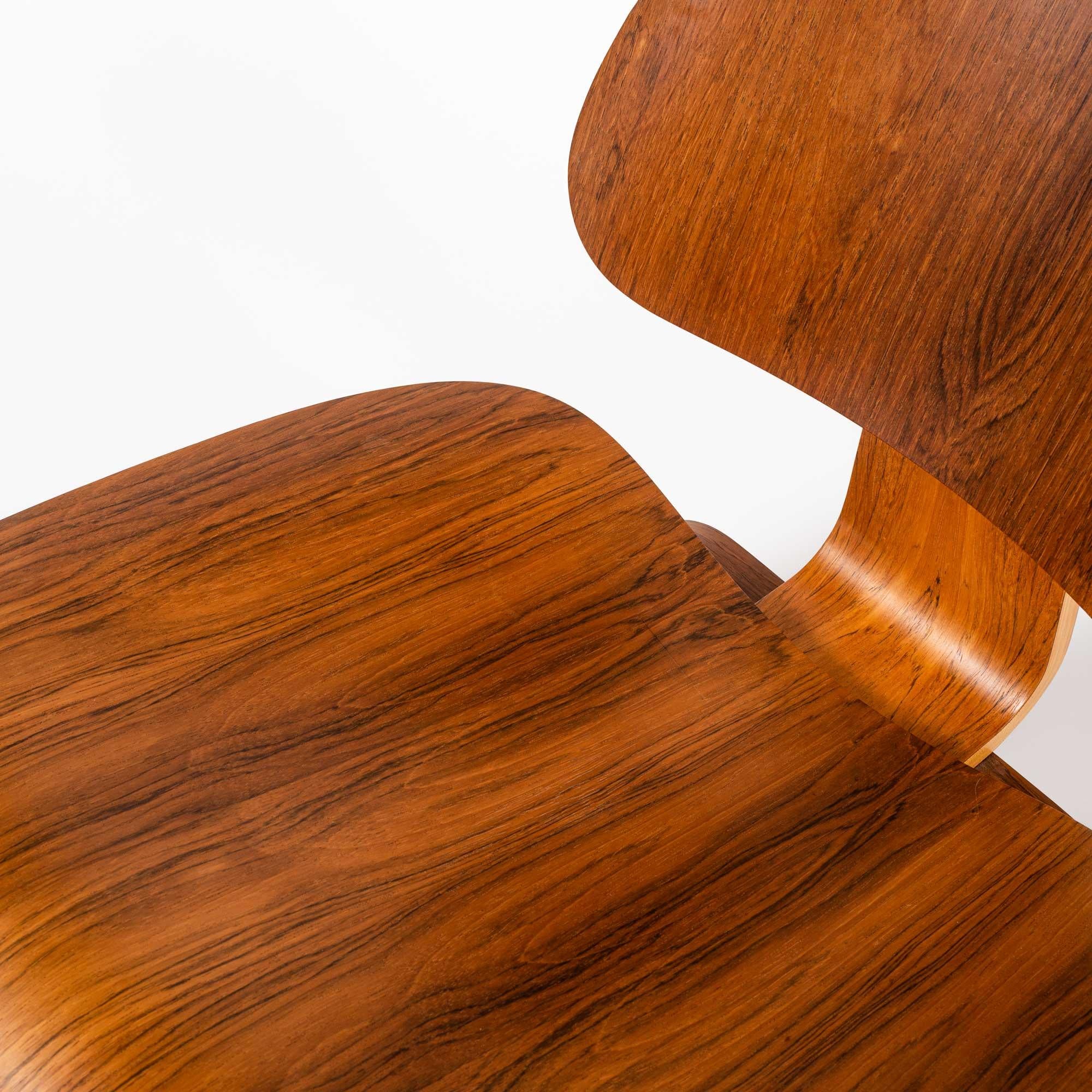 Nord-américain Chaise LCW en bois de rose en édition limitée de Charles et Ray Eames pour Herman Miller