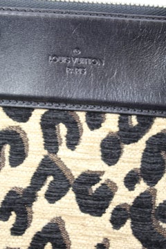 Limited Edition North South Leo bag from louis Vuitton by Stephen Sprouse