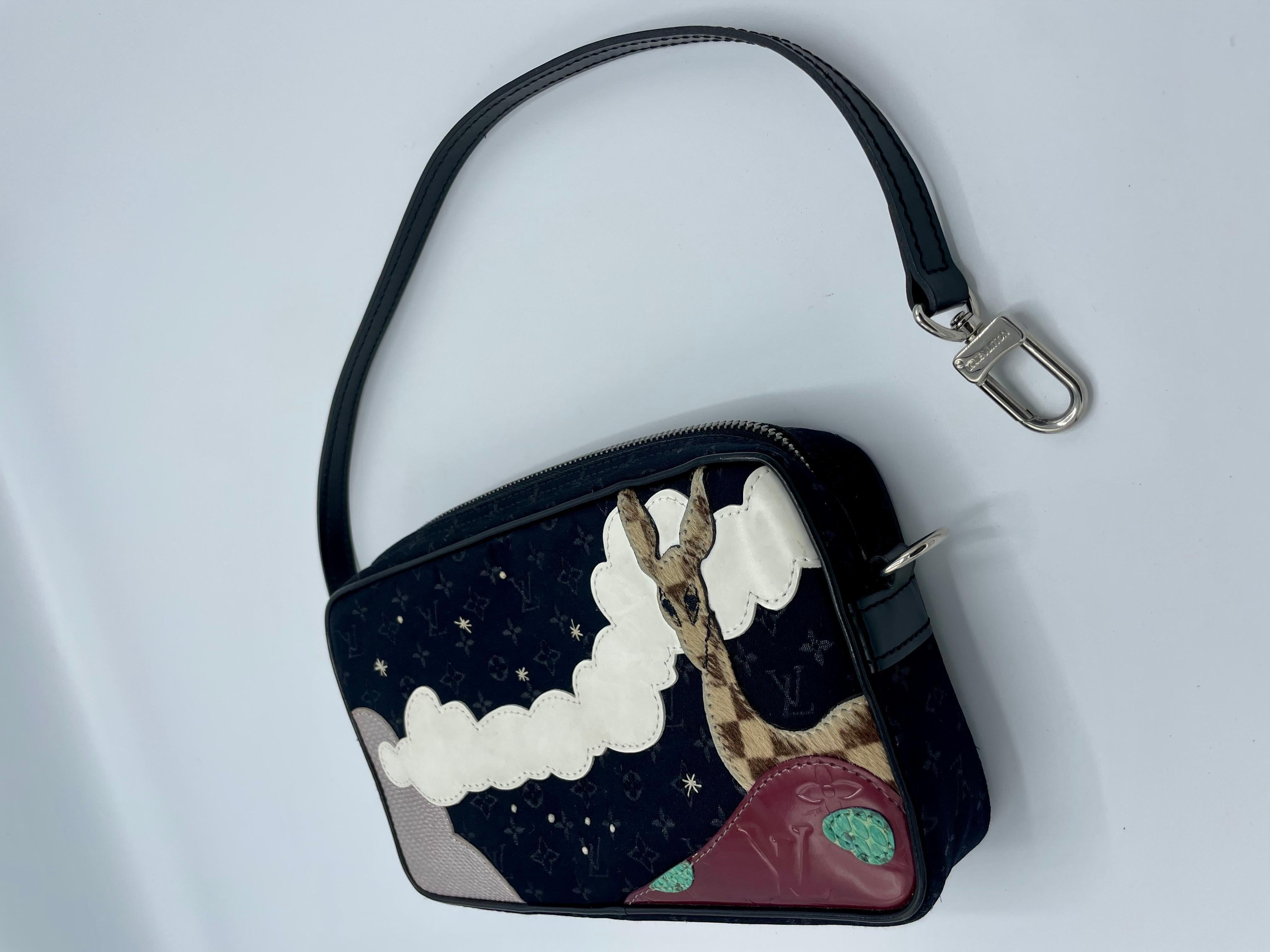 Limited Edition Louis Vuitton Conte De Fees Pochette For Sale 1