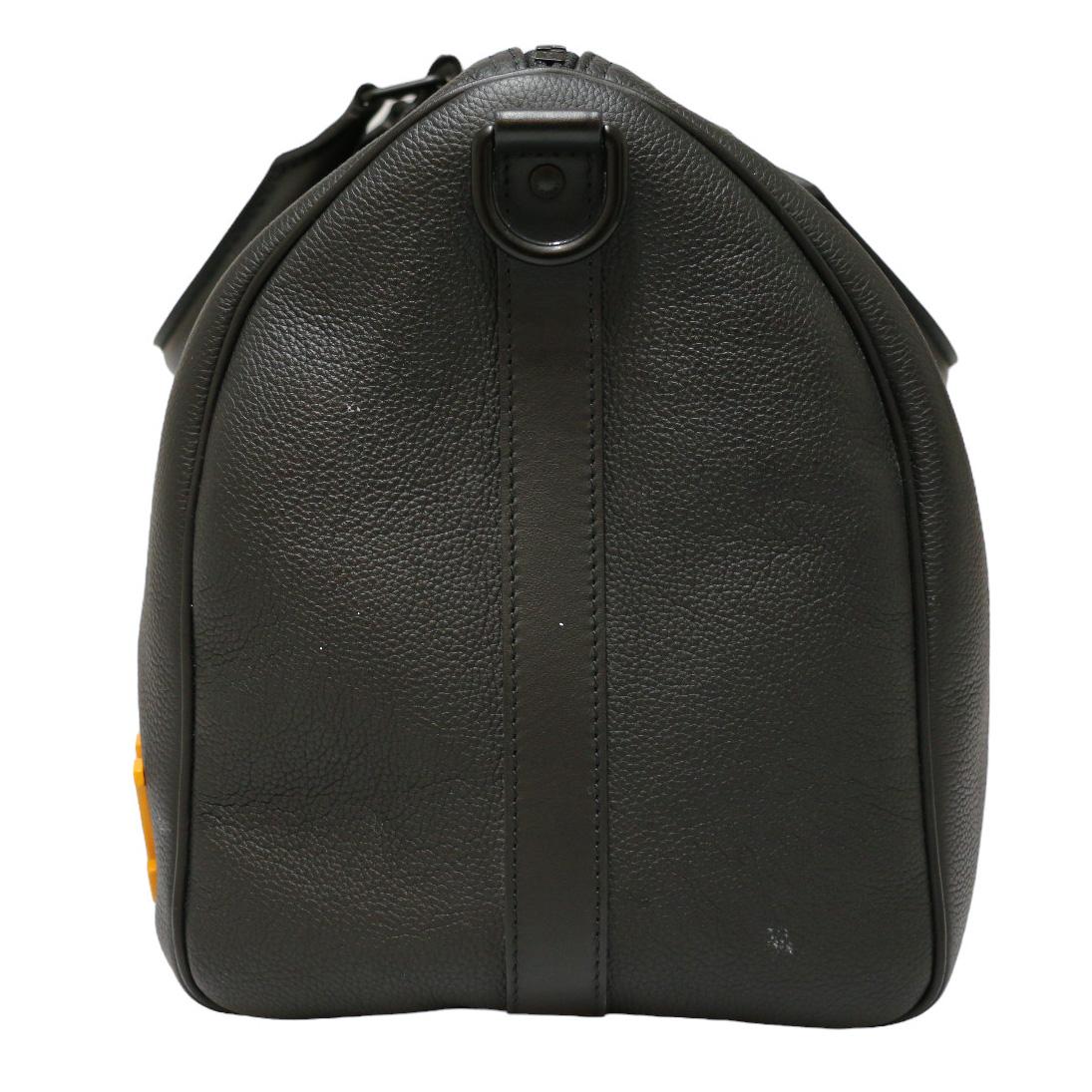 Limited edition : Louis Vuitton Keepall 40 Black City For Sale 1