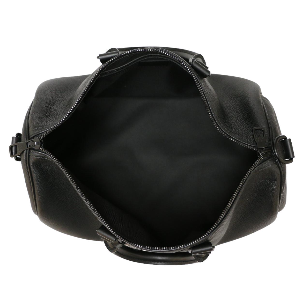 Limited edition : Louis Vuitton Keepall 40 Black City For Sale 4