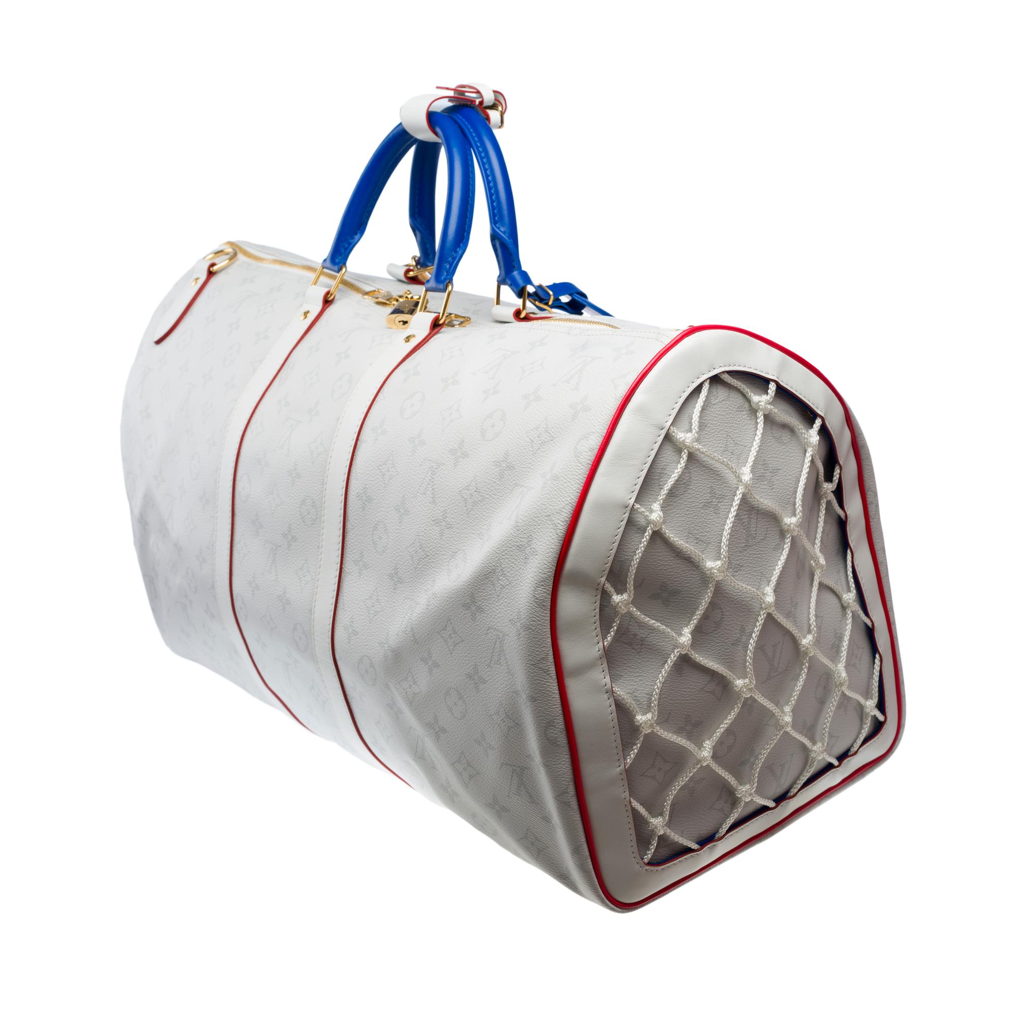 Women's or Men's Limited edition Louis Vuitton Keepall 55 x NBA Travel bag in white leather, GHW