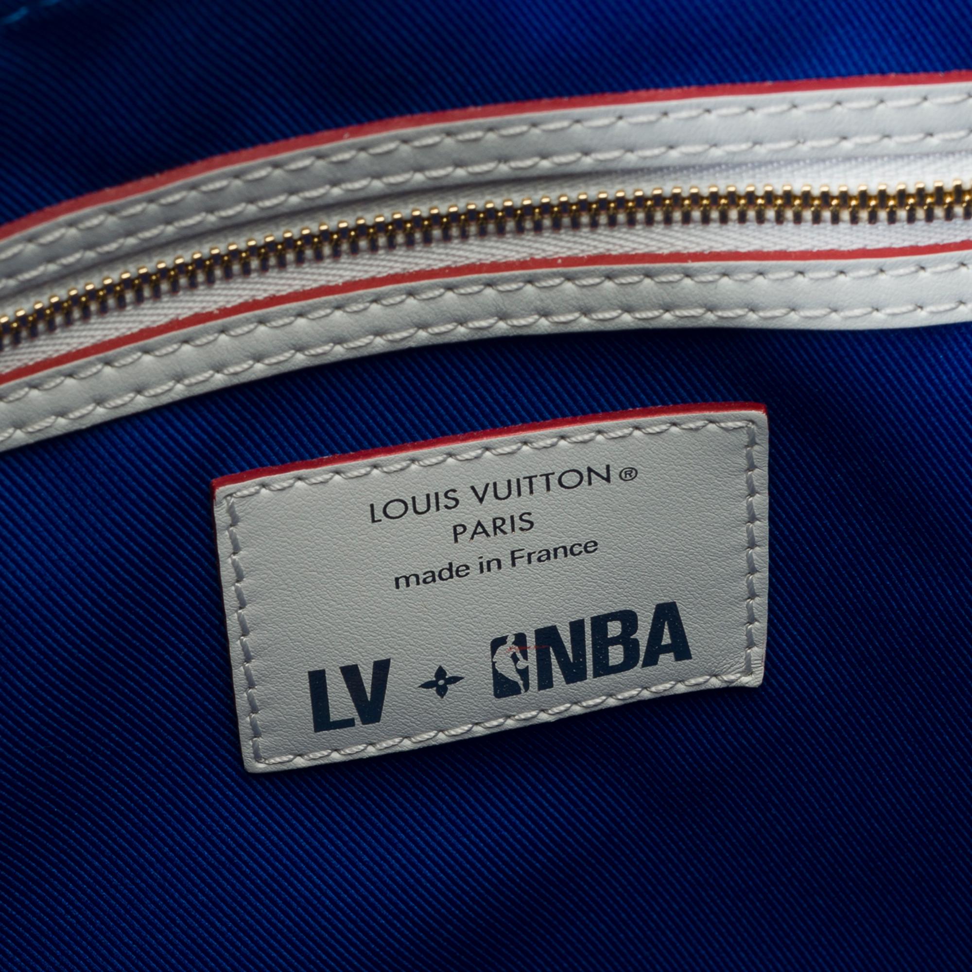 Limited edition Louis Vuitton Keepall 55 x NBA Travel bag in white leather, GHW 1