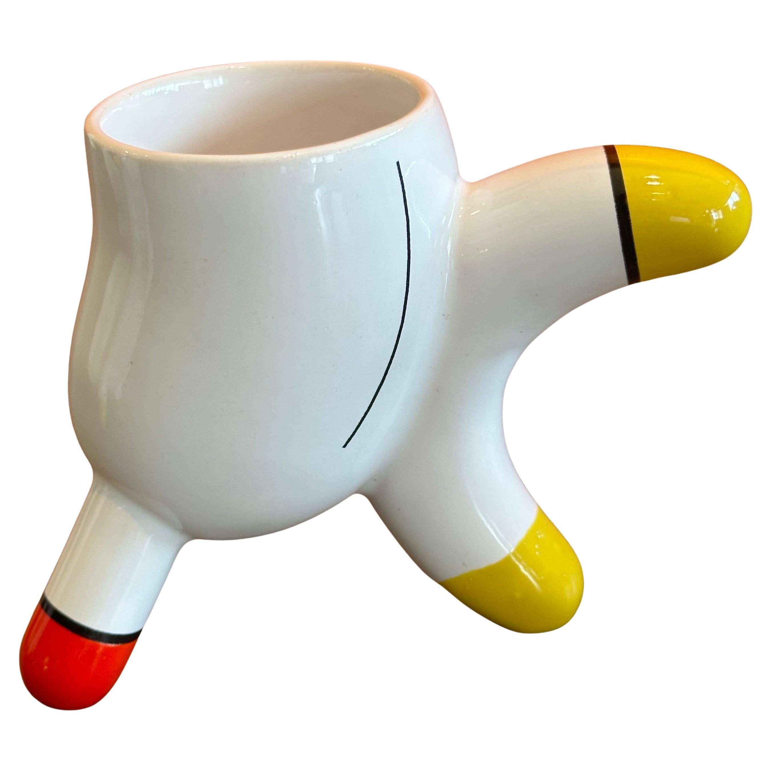 Postmoderne Memphis-Teekanne und -becher aus Porzellan in limitierter Auflage von J. Mihalik Art4 im Zustand „Gut“ im Angebot in San Diego, CA