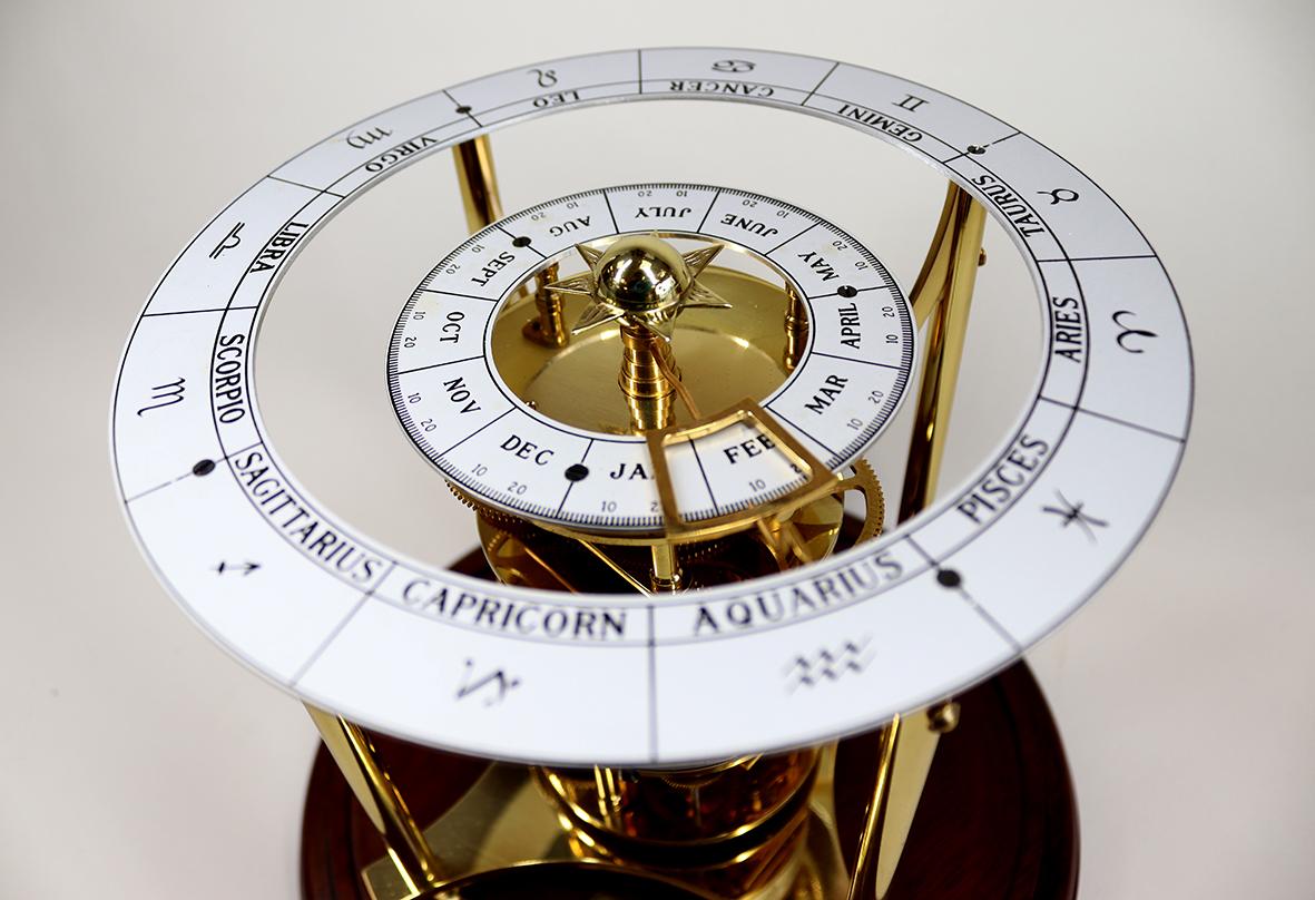 Limited Edition Mid-Century Calendar Clock by Devon Clocks For Sale 1