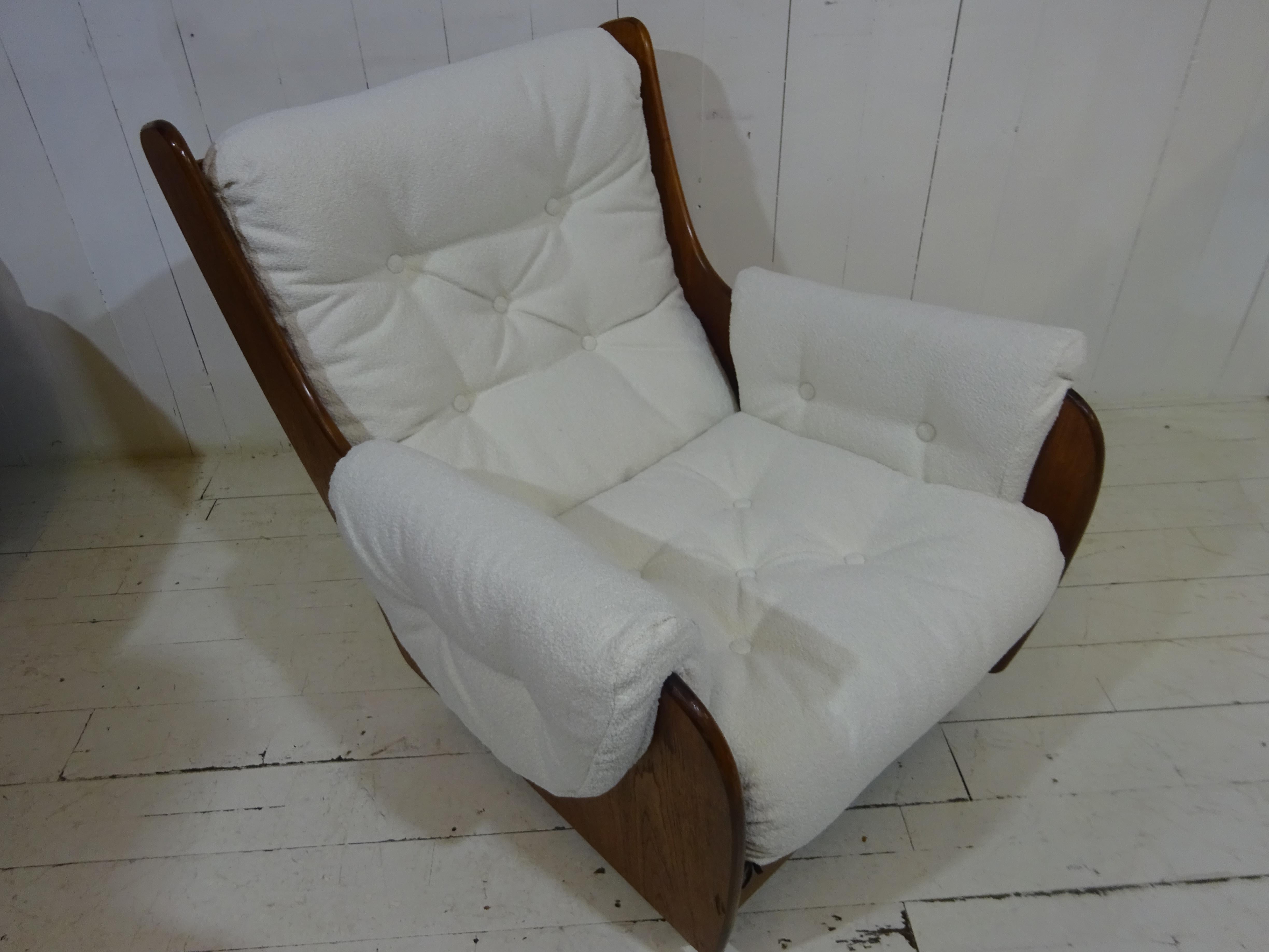 Limited Edition Mid-Century Saddle Back Armchair by G Plan In Good Condition In Tarleton, GB
