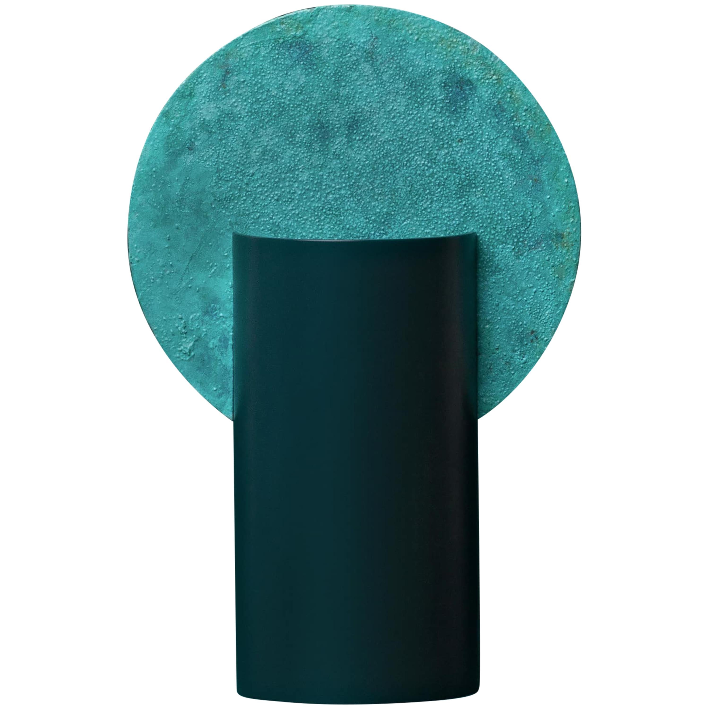 Edición Limitada Jarrón Moderno Malevich CSL2 de NOOM en Cobre Oxidado y Acero