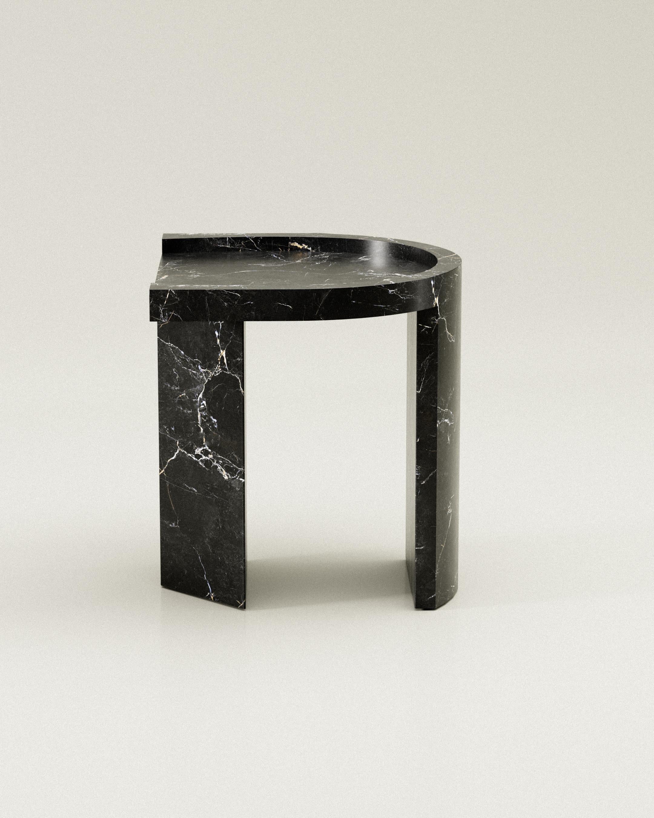 Tabouret NullEins en marbre noir, édition limitée, Justus Knut Schomann Neuf - En vente à Geneve, CH