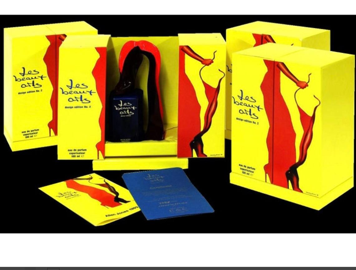 Profumo in edizione limitata di Allen Jones per Beaux Arts (ciascuno) In condizioni buone in vendita a Little Burstead, Essex