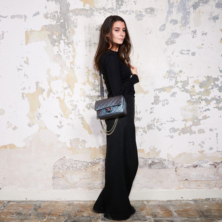 Limited Edition Rare CHANEL Bag in Purple Iridescent Leather 5
