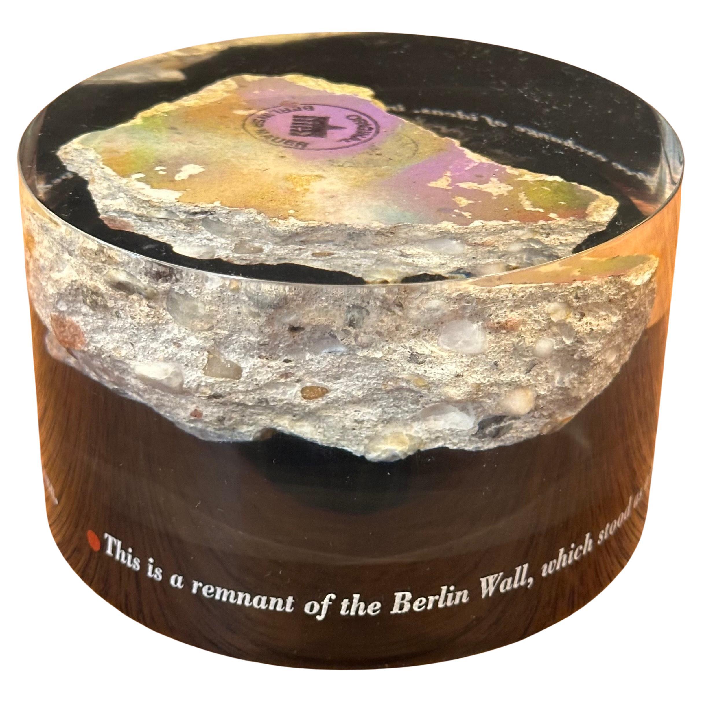Limited Edition Remnant of Berlin Wall in Lucite Block Sculpture / Paperweight For Sale