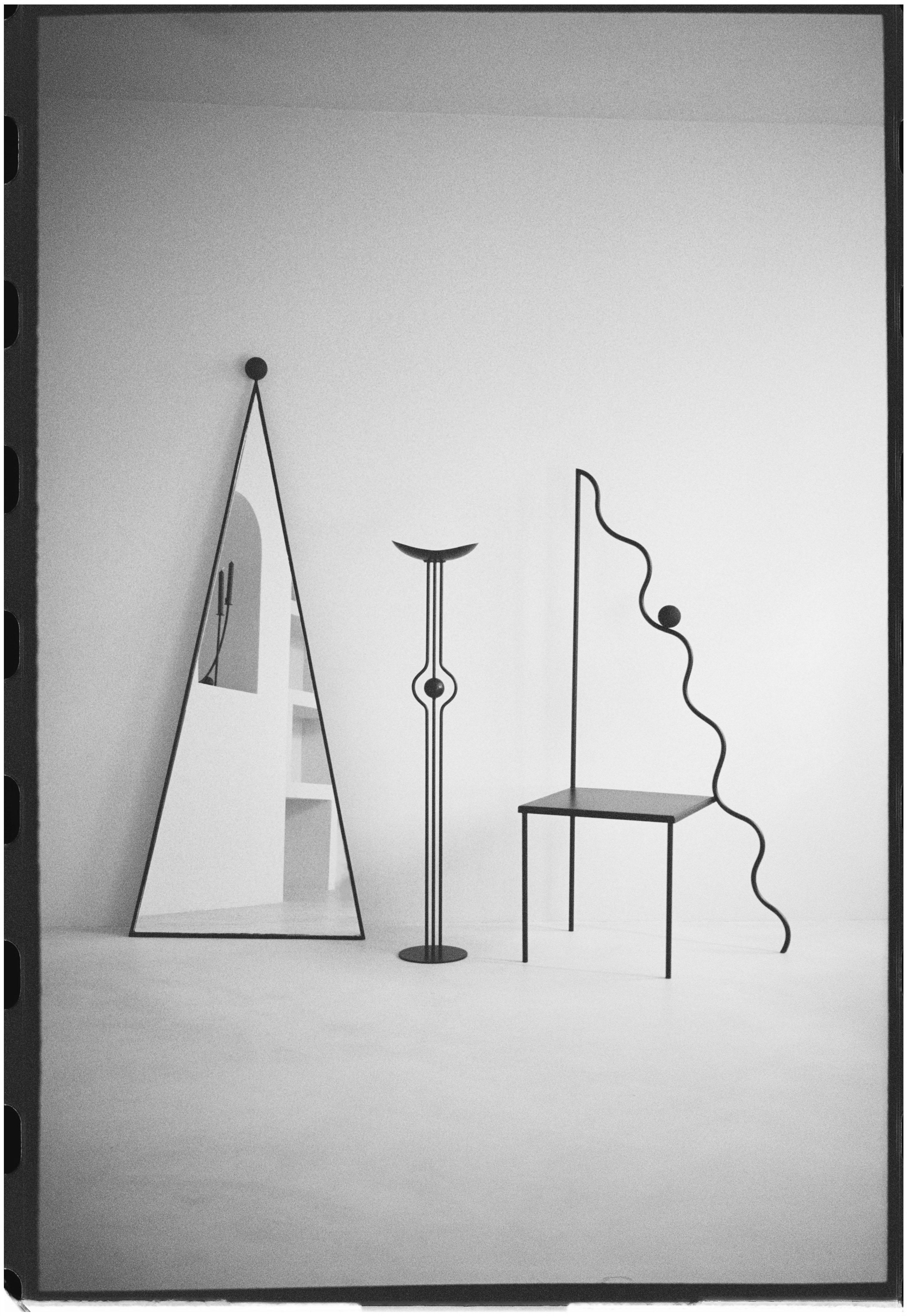 Limited Edition Sculptural Chair in Forged Iron In New Condition For Sale In BARCELONA, ES