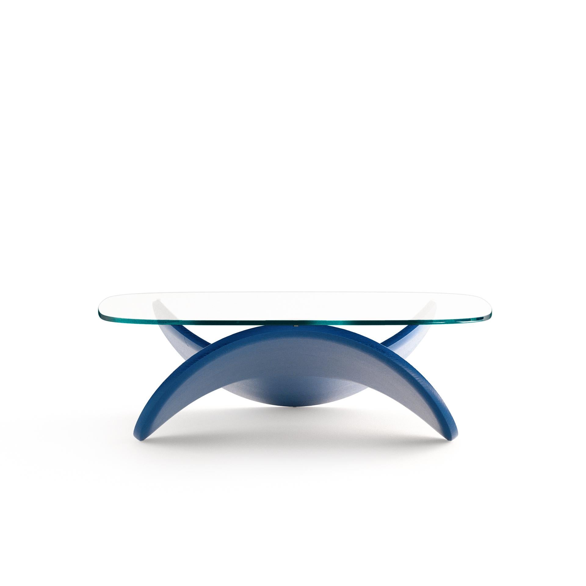 Mesa de centro escultórica de edición limitada, madera maciza, azul Sólo 1 disponible, Italia Italiano en venta