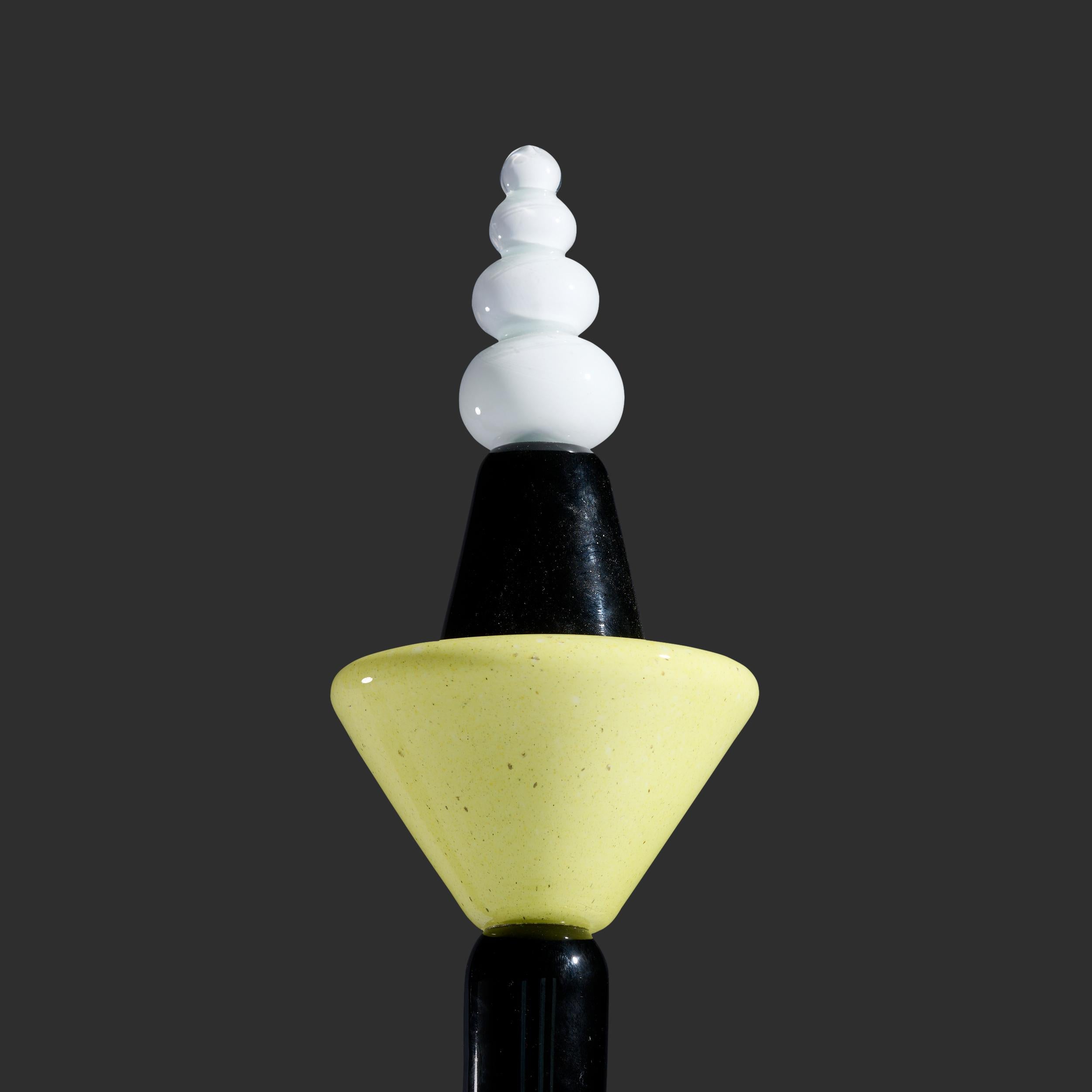 Sculpture / Vase en verre en édition limitée signé et daté par Peter Shire, vers 1990 en vente 6