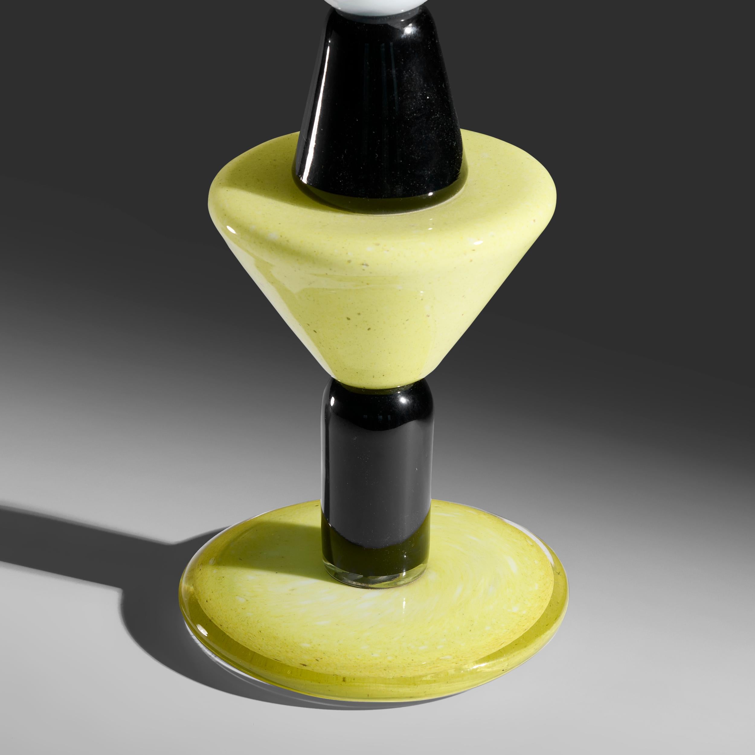 Sculpture / Vase en verre en édition limitée signé et daté par Peter Shire, vers 1990 en vente 7