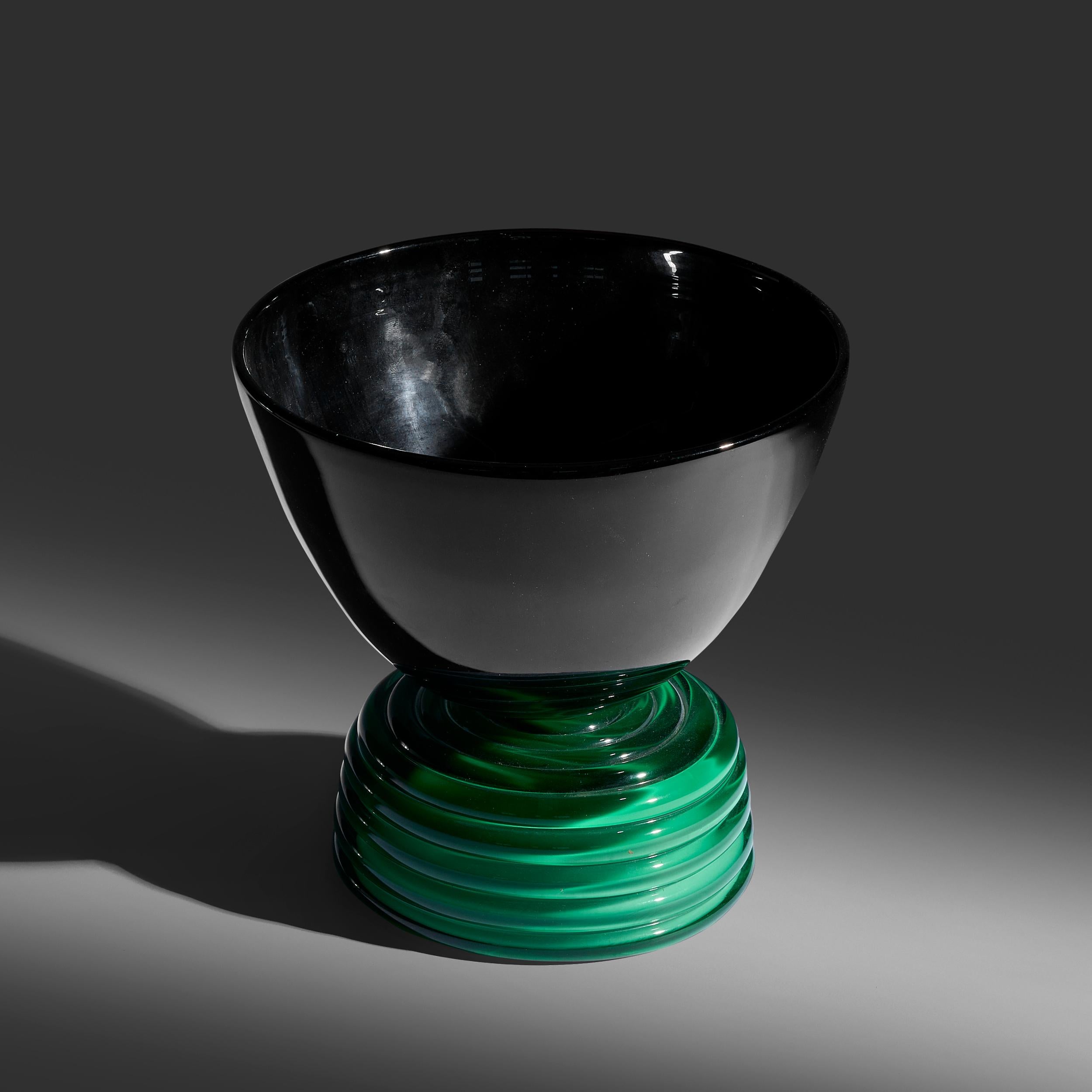 Signierte und datierte Glasskulptur/Vase in limitierter Auflage von Peter Shire, um 1990 (Moderne der Mitte des Jahrhunderts) im Angebot