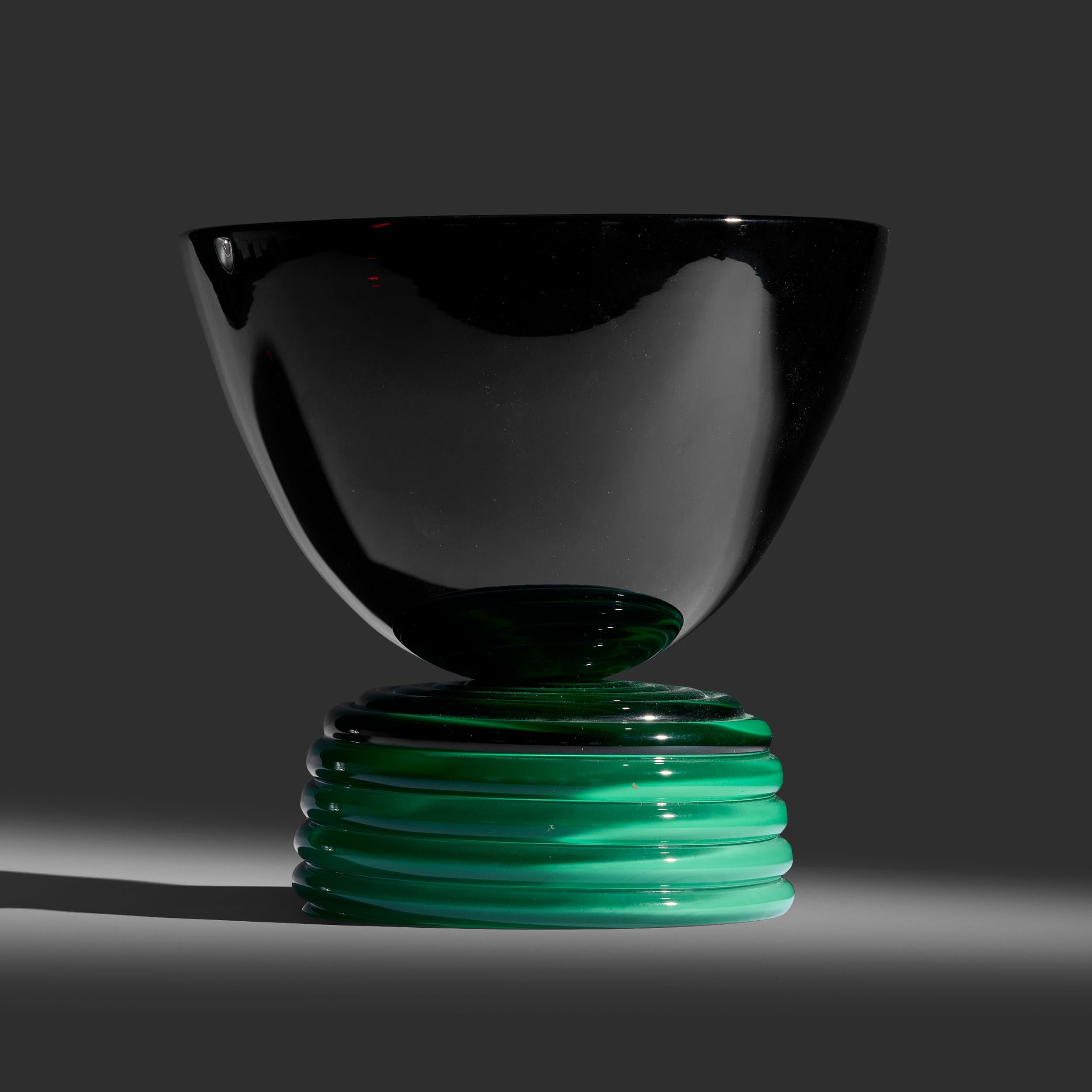 Signierte und datierte Glasskulptur/Vase in limitierter Auflage von Peter Shire, um 1990 im Angebot 2