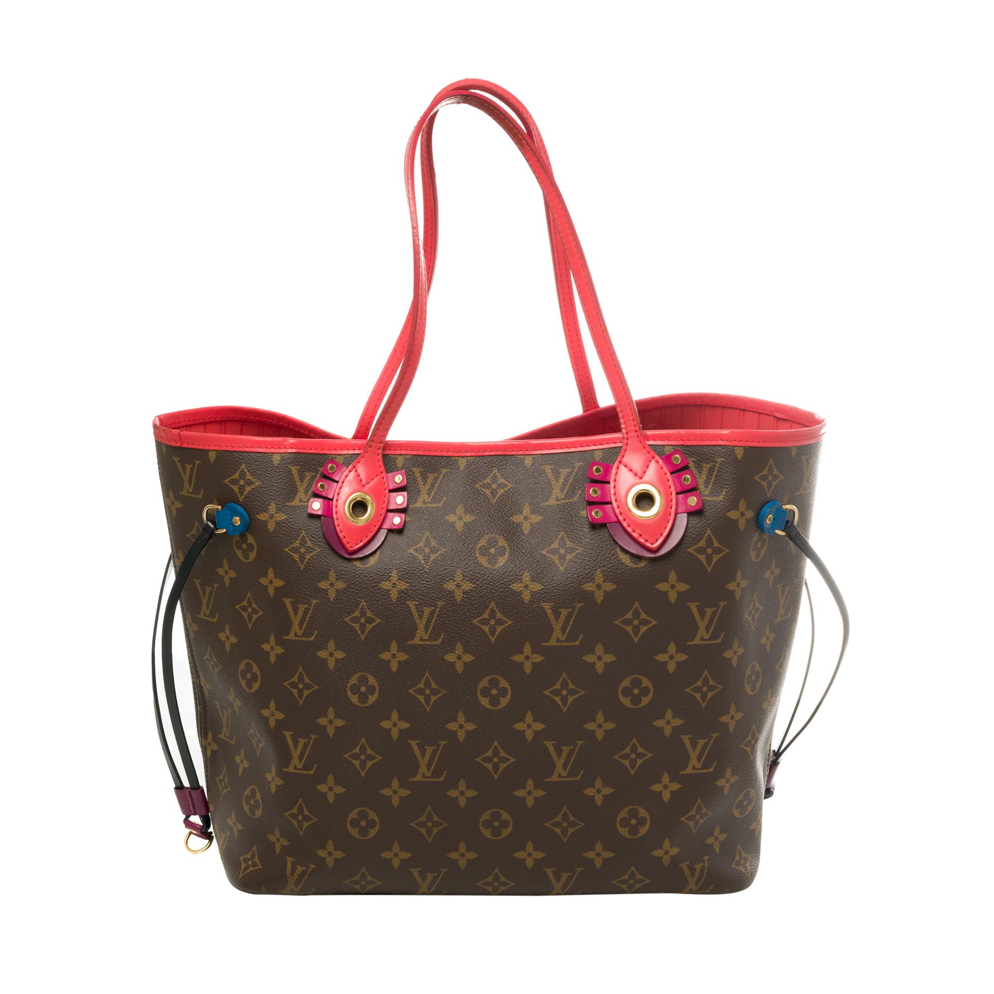 Totem Limited Edition

Beautiful Shopping bag Louis Vuitton Neverfull MM in monogram canvas limited edition 