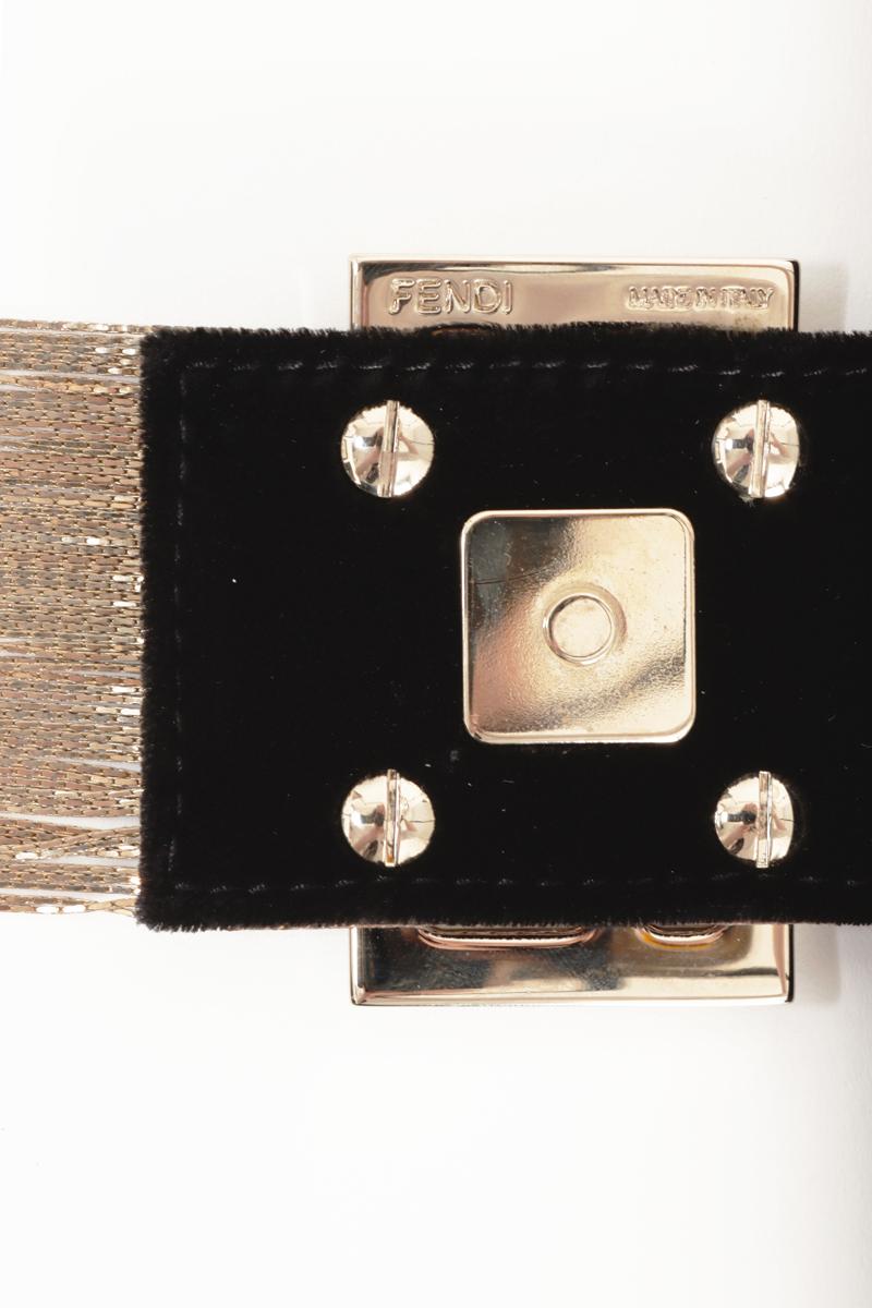 Borsa Baguette Fendi d'epoca in edizione limitata in velluto nero con frange d'oro in vendita 8