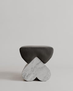 Edizione limitata, cuscino a forma di cuore in marmo bianco Amarino Seat, Esther Knopfler