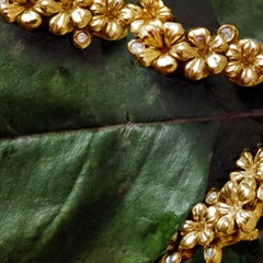 Bracciale a maglie contemporaneo in oro giallo in edizione limitata con diamanti dell'artista