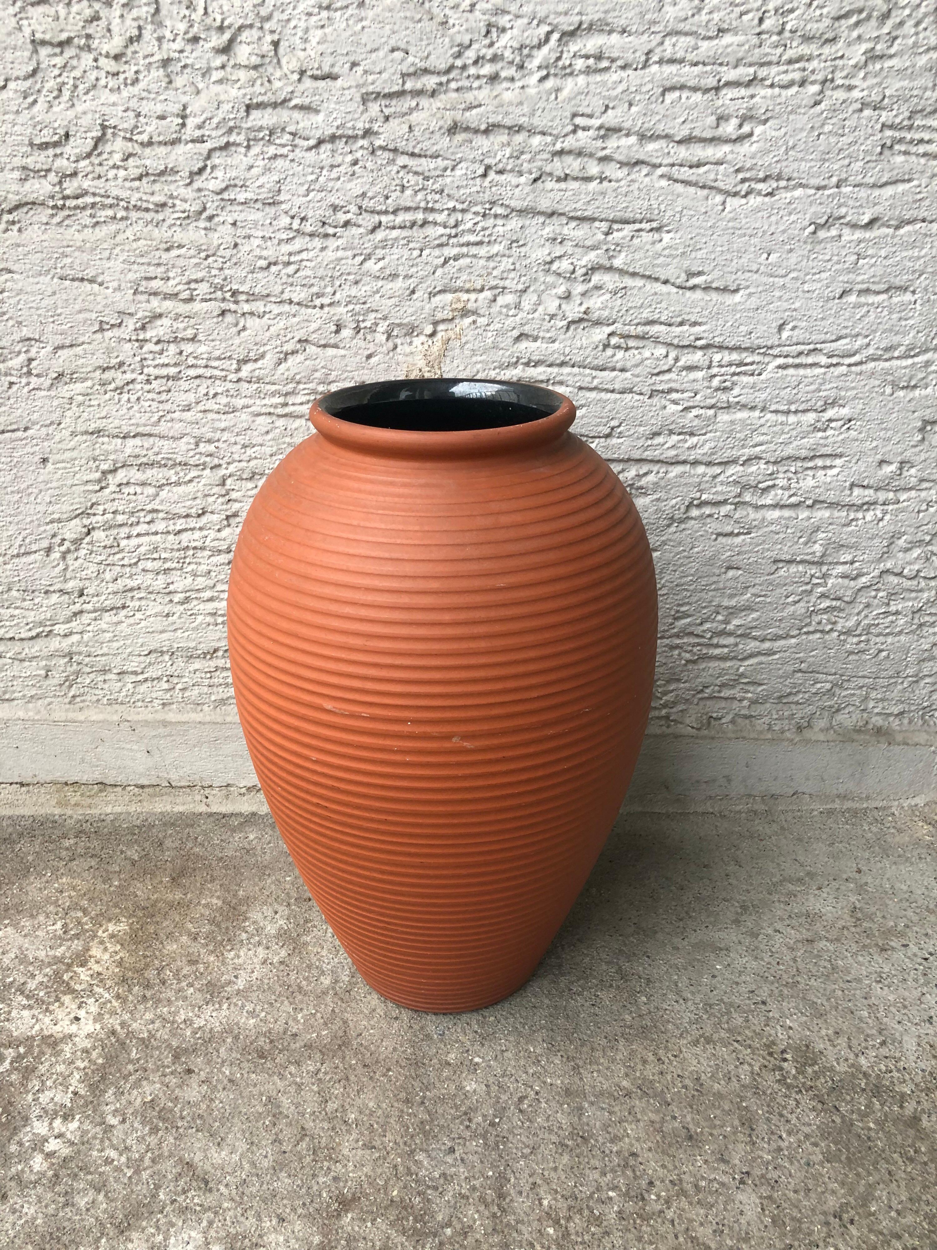 Large terracotta handmade vase jar.
Numbered 45th from 80.
 