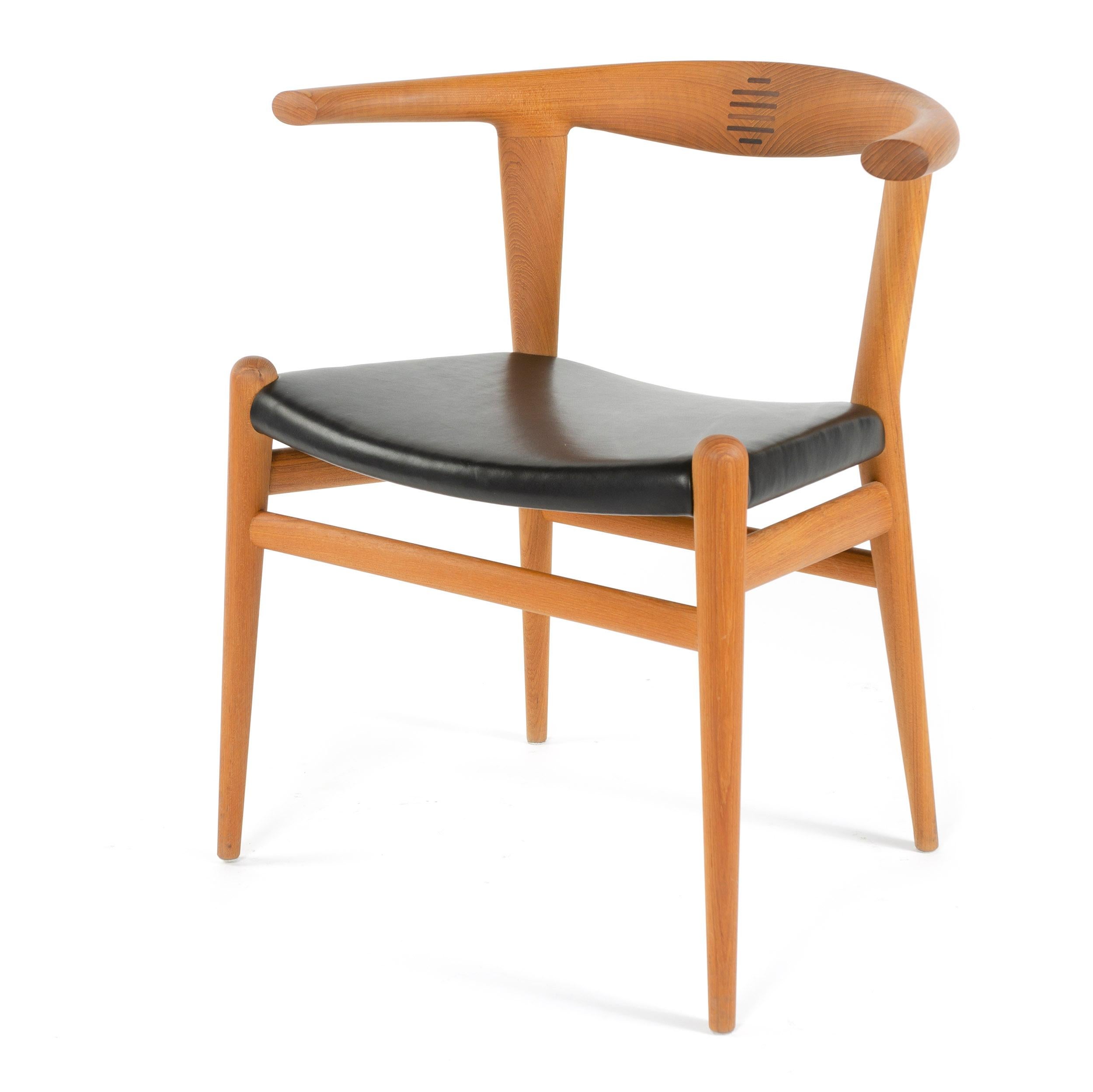 Scandinavian Modern PP518 Limited Production Bullhorn Chair Set of 8 by Hans J. Wegner for PP Møbler