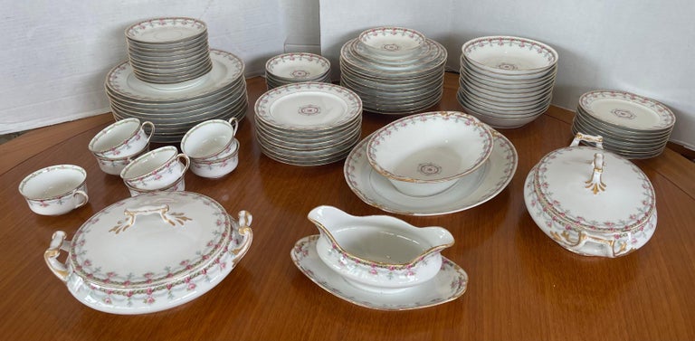 Limoges Antique Martial Redon China Service for Eight with Serving Pieces 85 Pcs For Sale 7