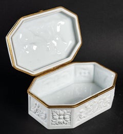 Limoges Biscuit Jewelry Box End of XIXth Century