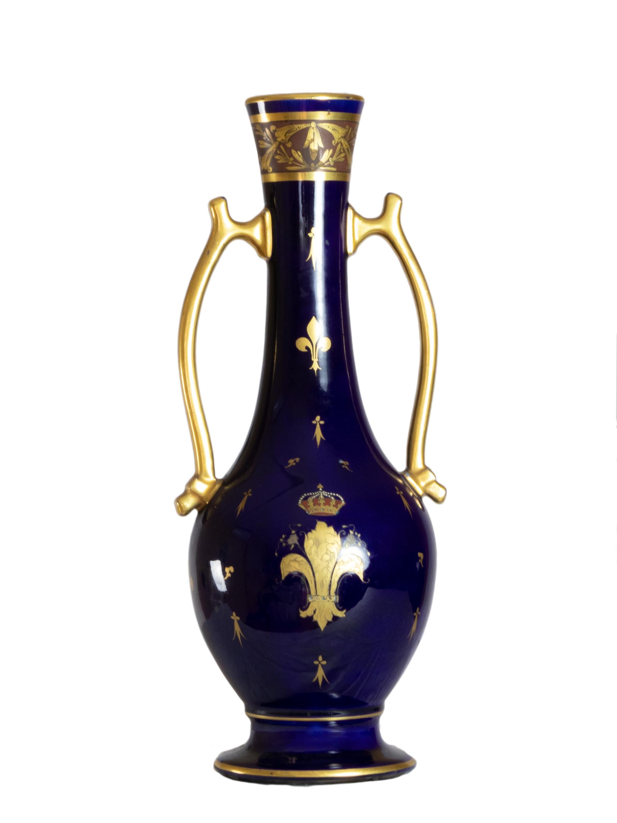 Francese Vaso in porcellana blu di Limoges, Salamandra di Chambord, 1853 in vendita