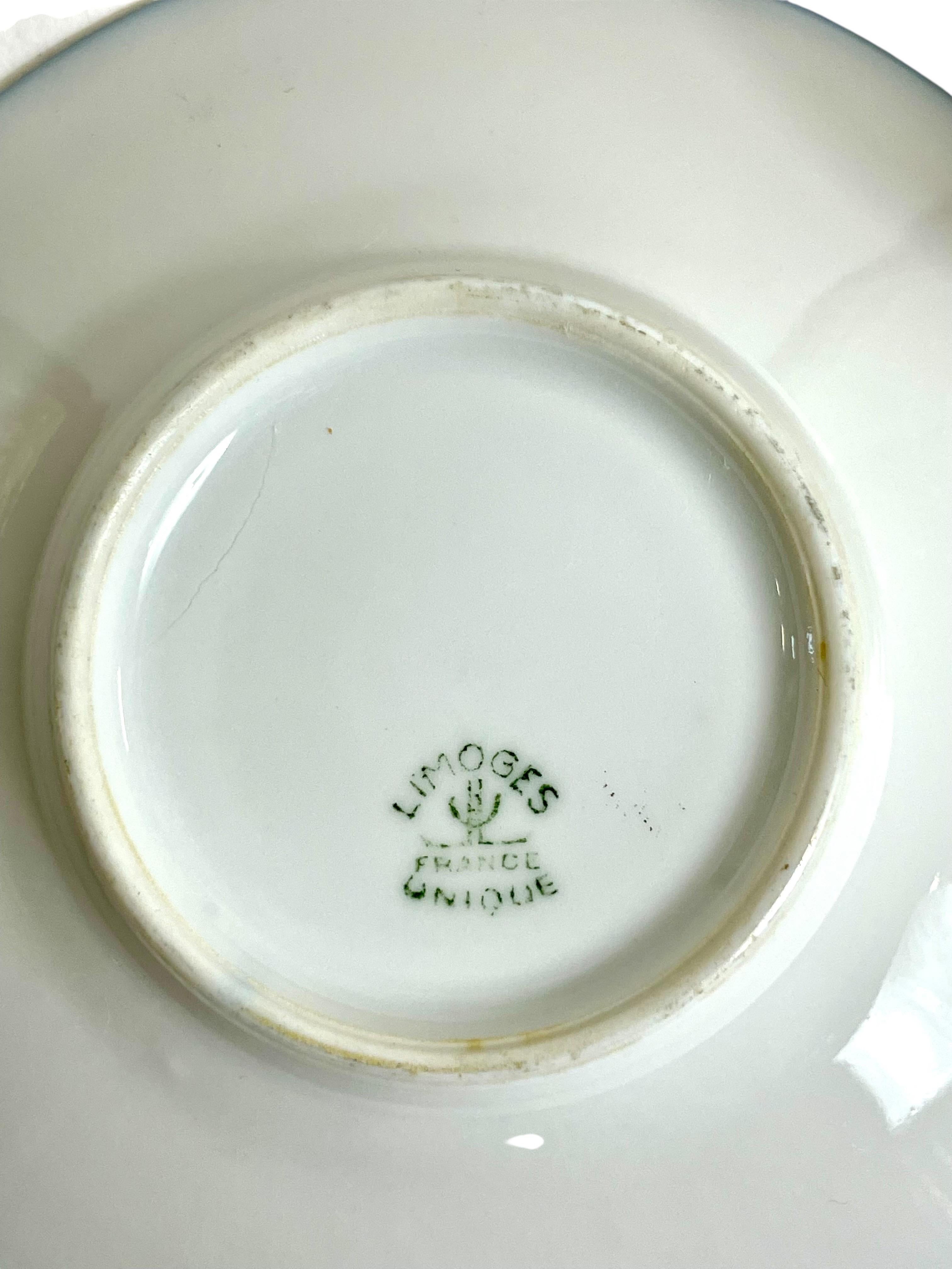 Limoges Kaffeeservice für 12 Personen in Blau und Gold, Anfang 20. im Angebot 4