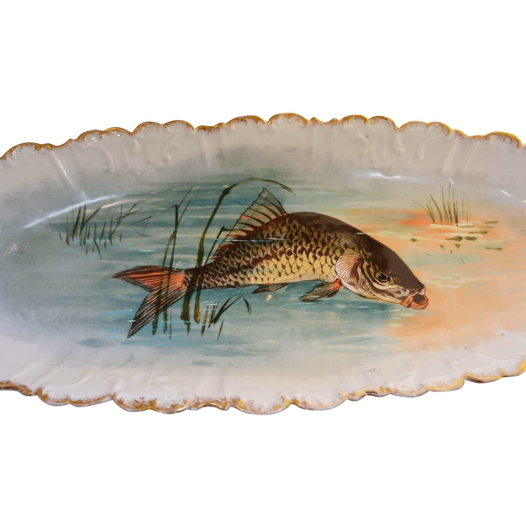Limoges Fish Design Plates with Large Platter, Sauce Boat and Underplate In Good Condition In Pataskala, OH