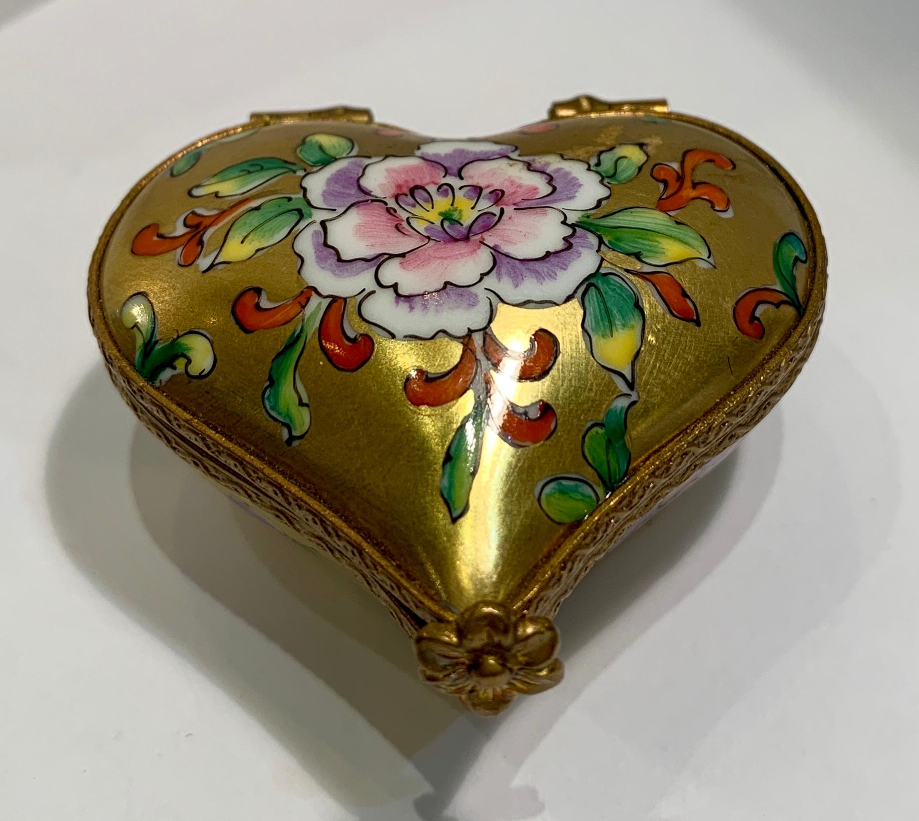 French Provincial Limoges France 24-Karat Gold Finish Hand Painted Porcelain Heart Shaped Box