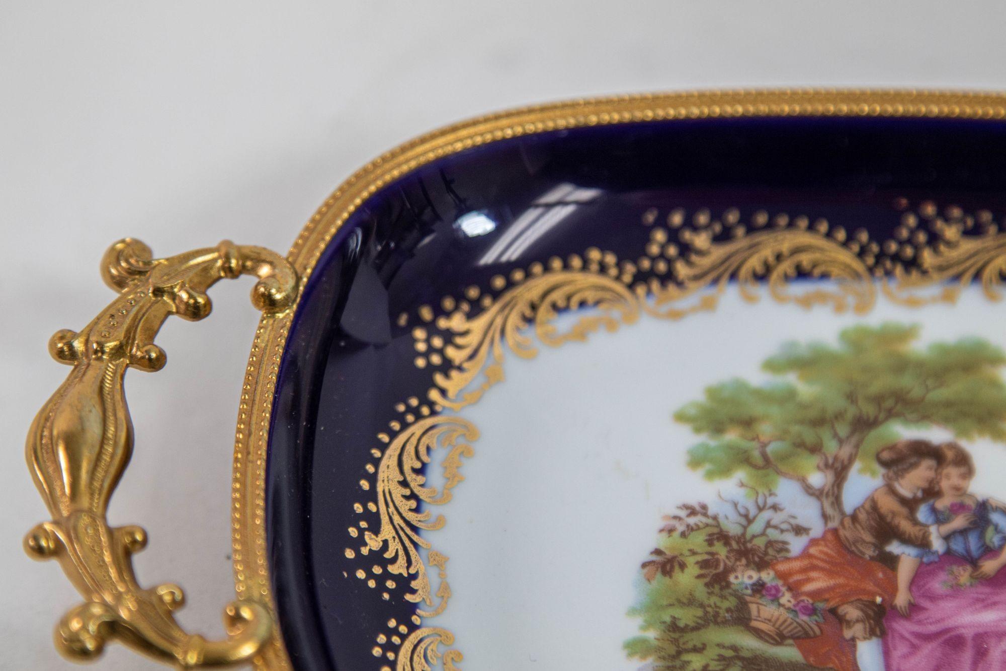 Limoges France Dish in Royal Blue with Fragonard Couple and Fine Gold Metal Trim For Sale 5