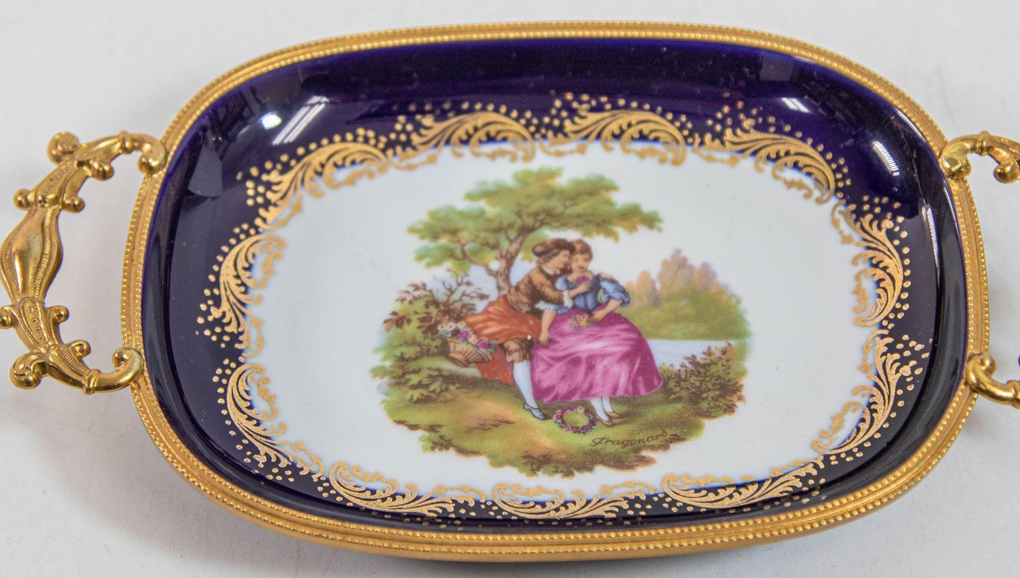 Limoges France Dish in Royal Blue with Fragonard Couple and Fine Gold Metal Trim For Sale 6