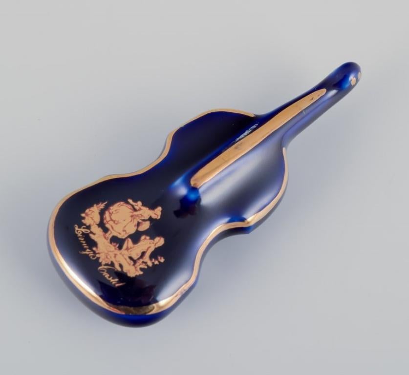 Limoges, Francia. Cuatro instrumentos musicales de porcelana, años 70 Porcelana en venta