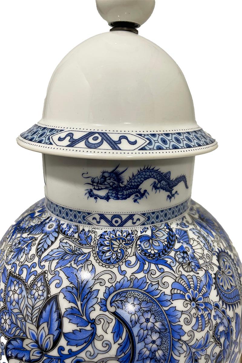Porcelain Limoges France porcelain table lamp with blue dragon, 20th century For Sale